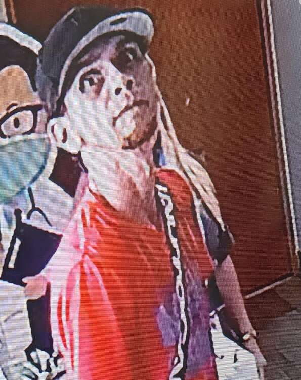 Policía busca a hombre por carjacking en Bayamón