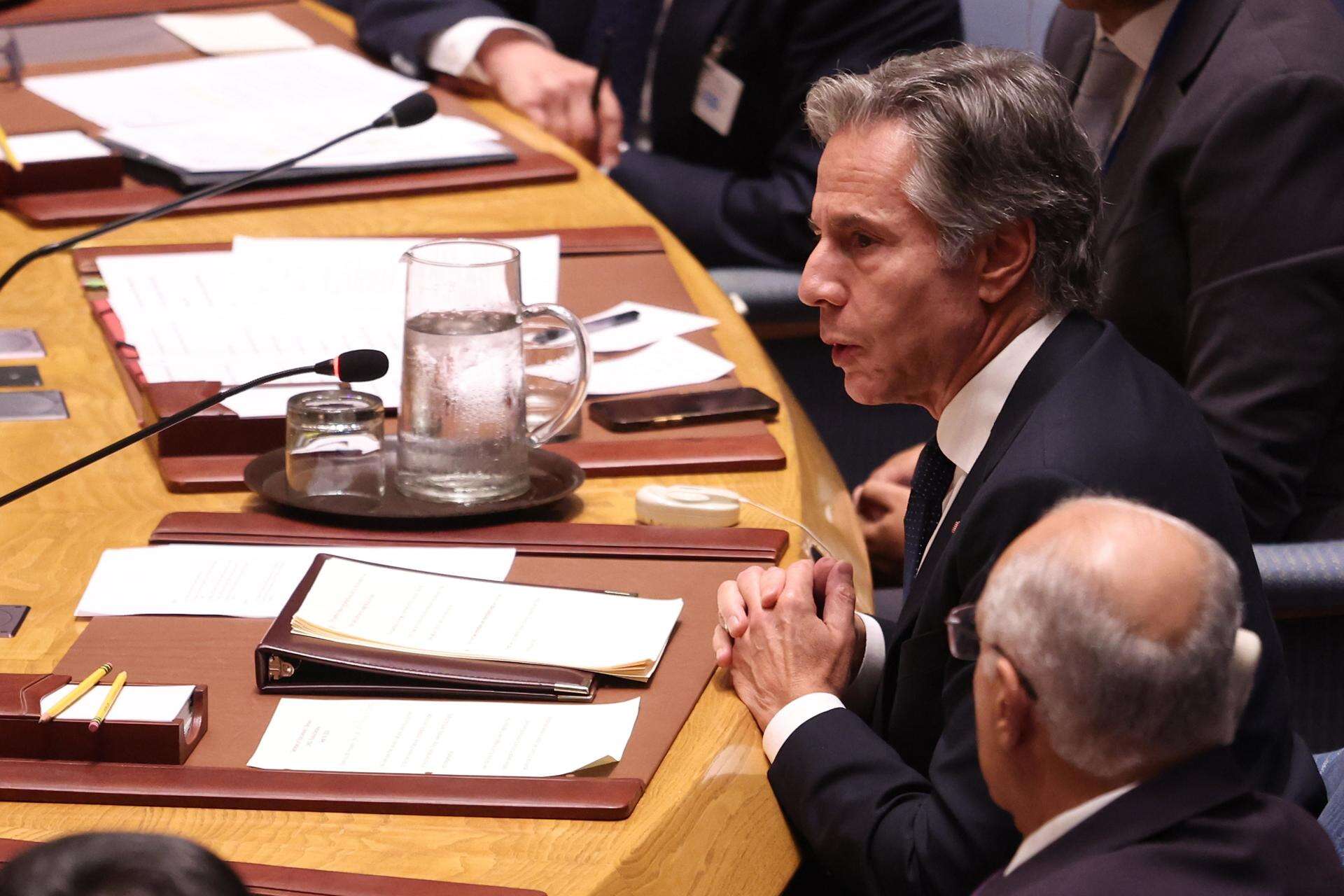 Estados Unidos otorga a Ucrania $375 millones en armamento antes de reunión Biden-Zelenski