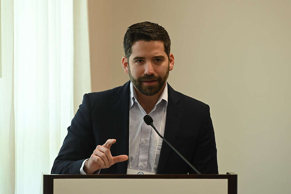 Abren oficina de PRFAA en Orlando