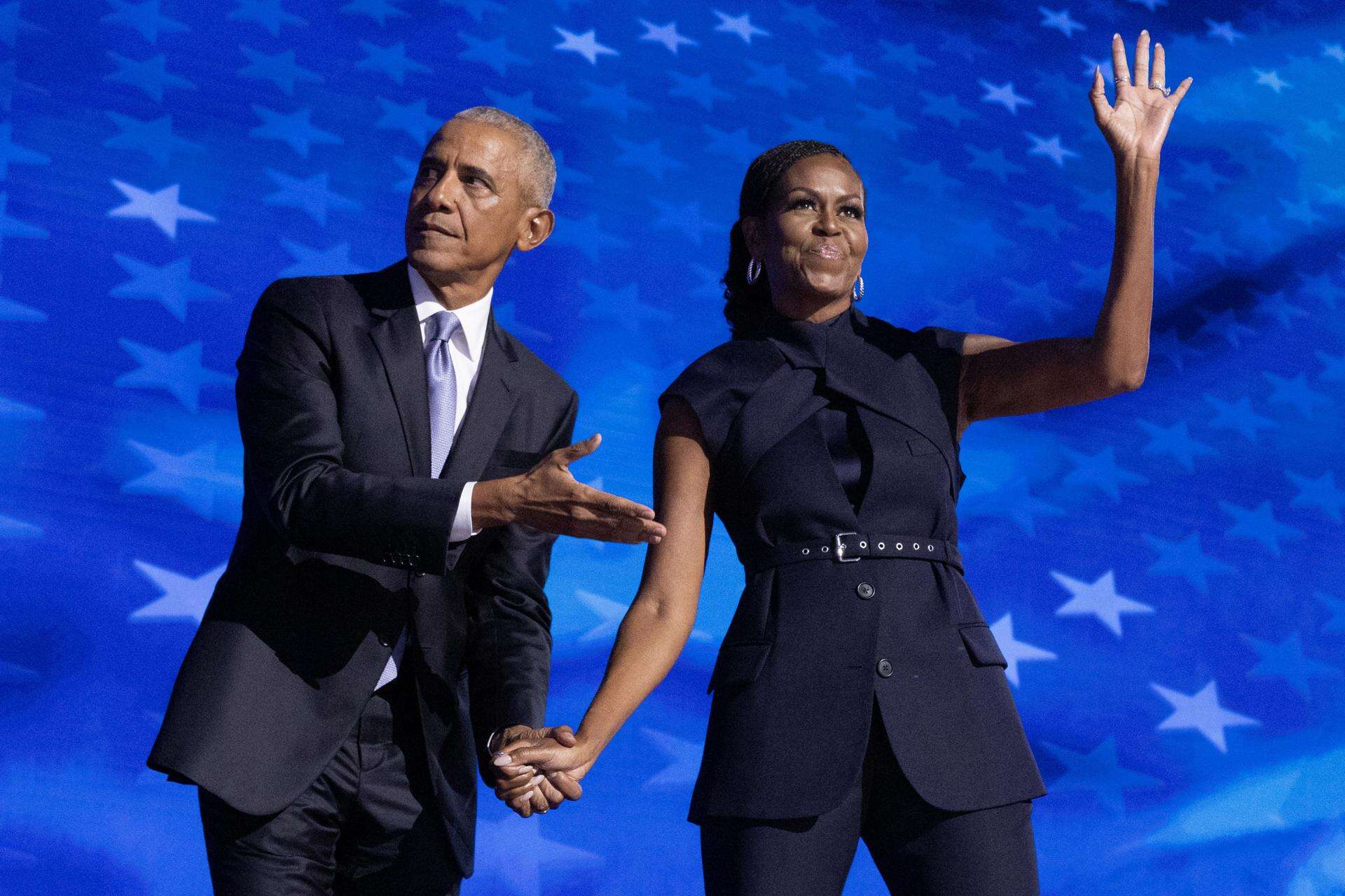 Harris hará campaña junto a Barack y Michelle Obama en estados clave