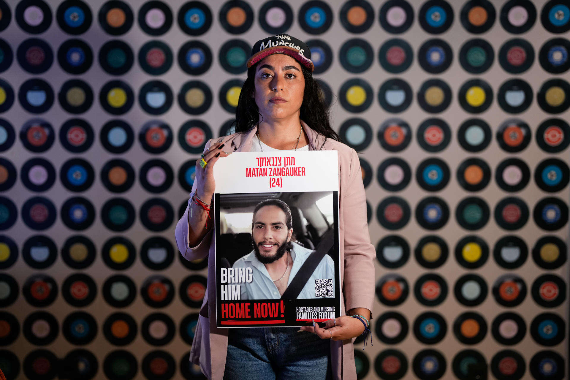 Exrehén mexicana secuestrada por Hamás alza su voz para que la guerra acabe y vuelvan los cautivos