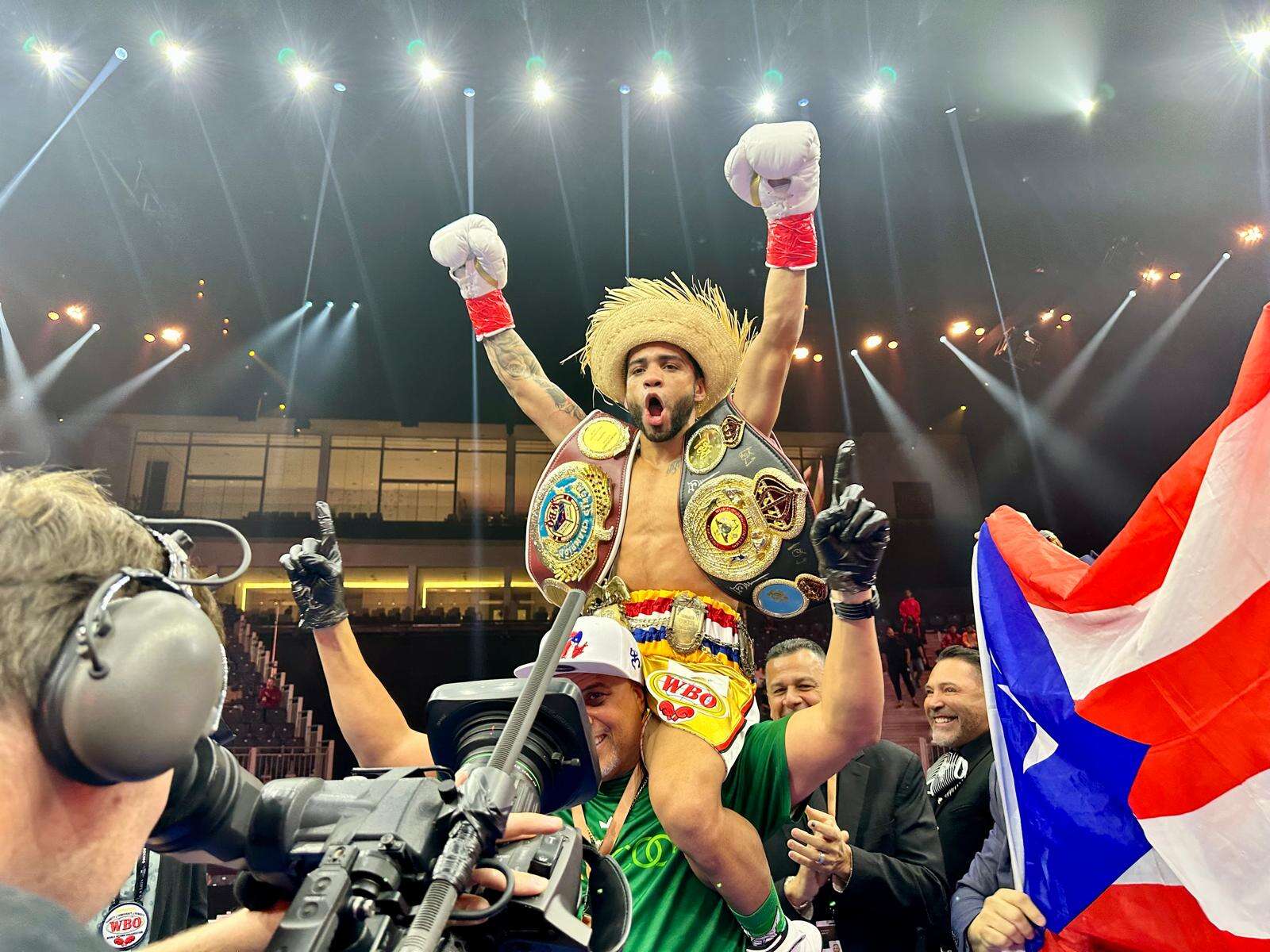 ‘Pupilo’ Collazo se convierte en campeón unificado de OMB y AMB