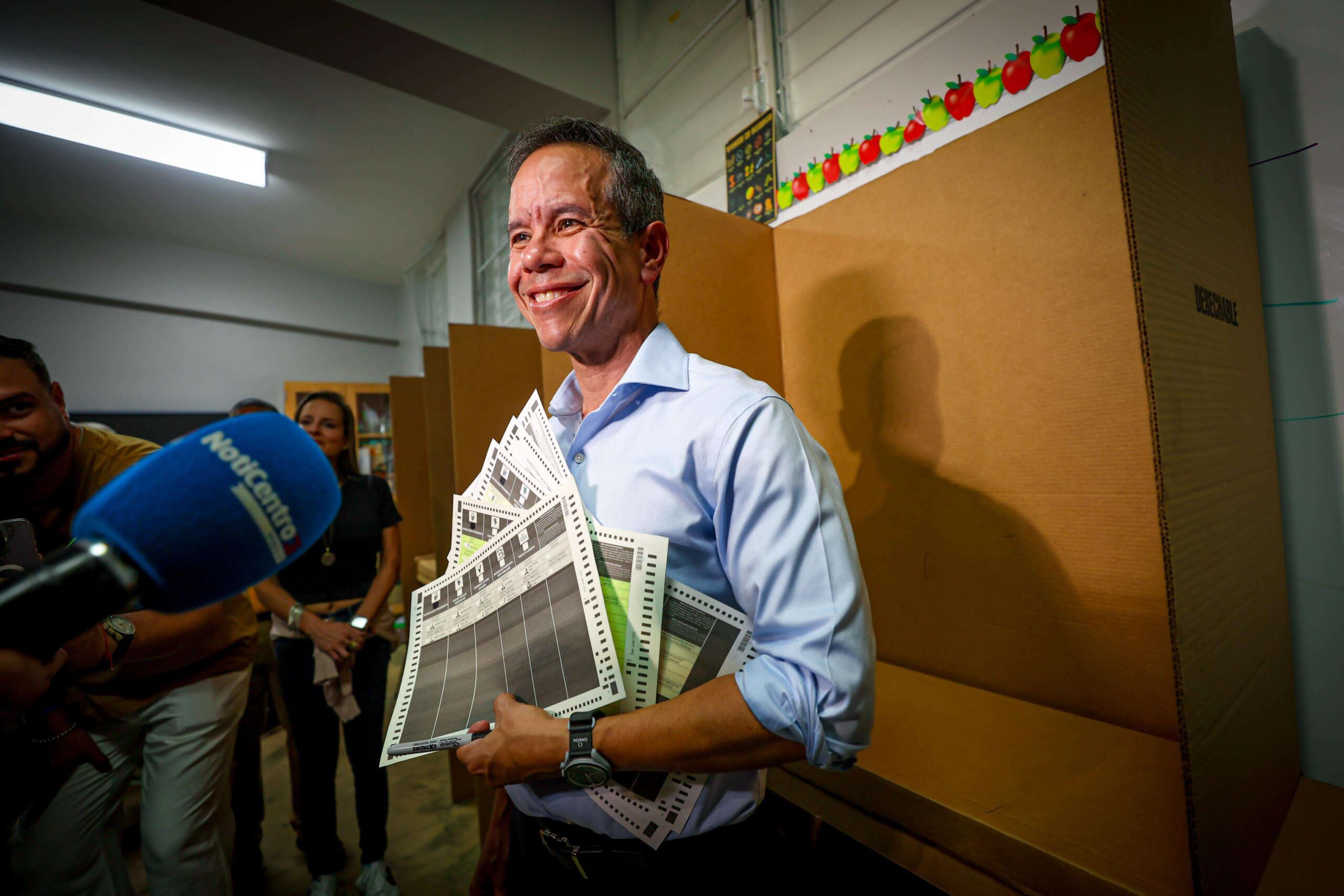 Miguel Romero domina preliminarmente la contienda por el municipio de San Juan