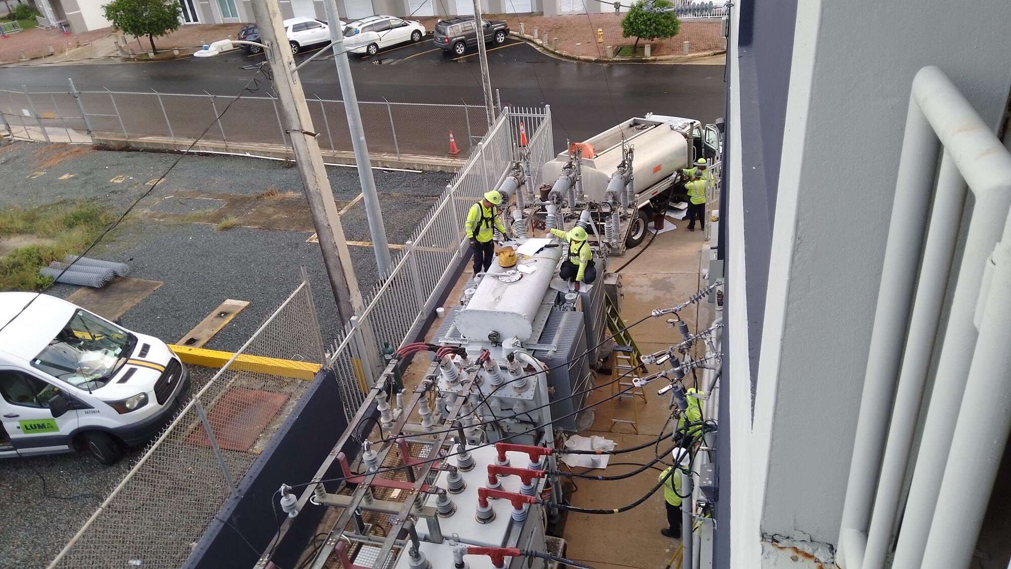 LUMA activa centro para atender interrupciones en Condado y Viejo San Juan