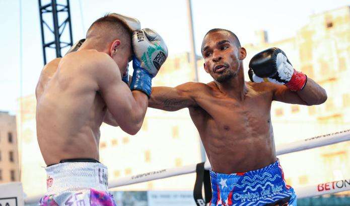 Jonathan «Bomba» González coquetea con la idea del retiro