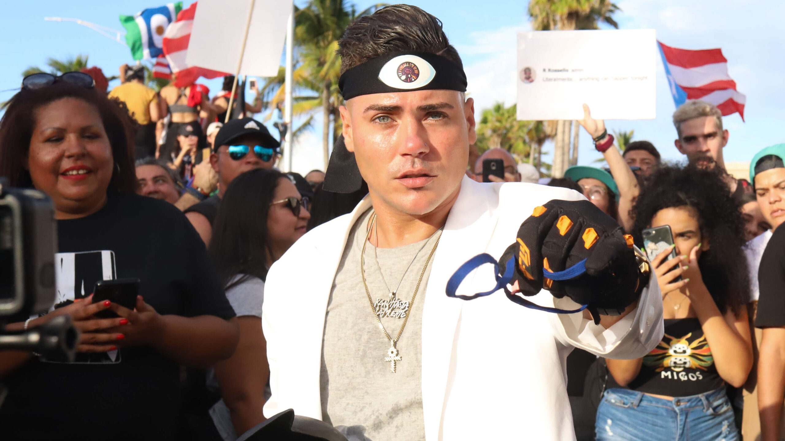 Detenido el cantante Jovani Vázquez por incidente de violencia doméstica