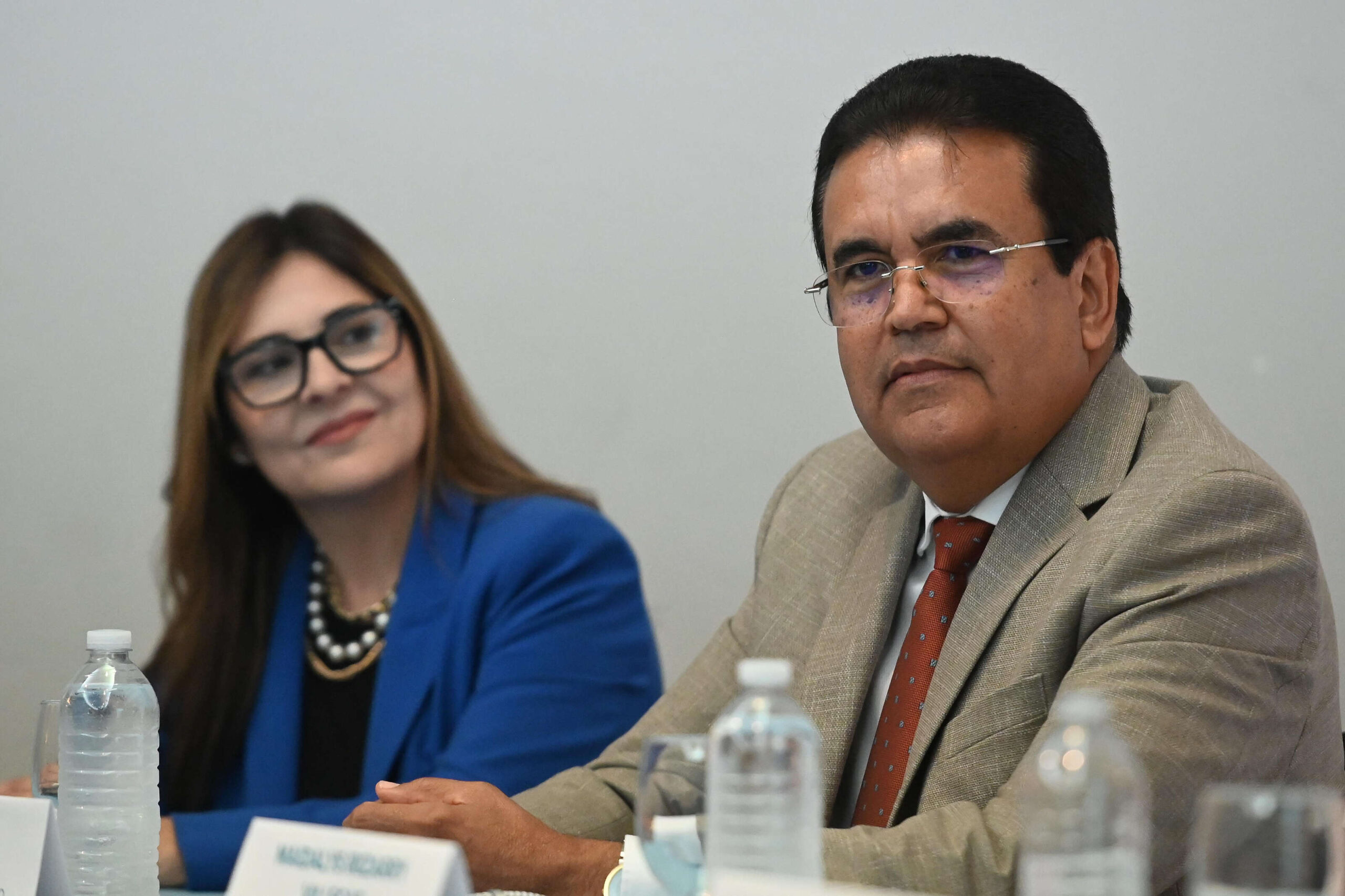 Javier Jiménez señala que Ellyam Martínez «no hizo el trabajo» como secretaria de Proyecto Dignidad