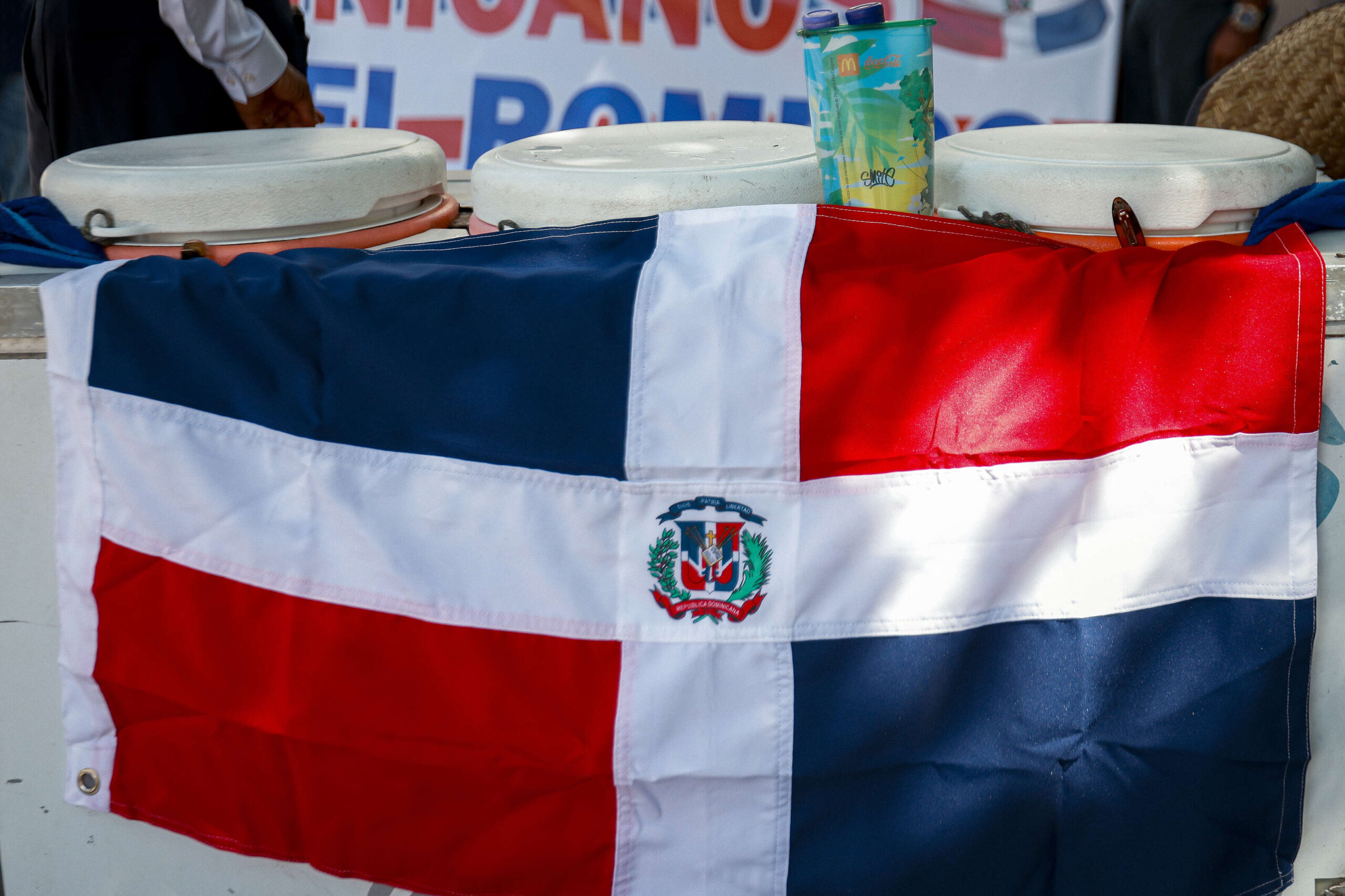 «Apenado» el cónsul dominicano: invita a sus compatriotas a regresar a su país