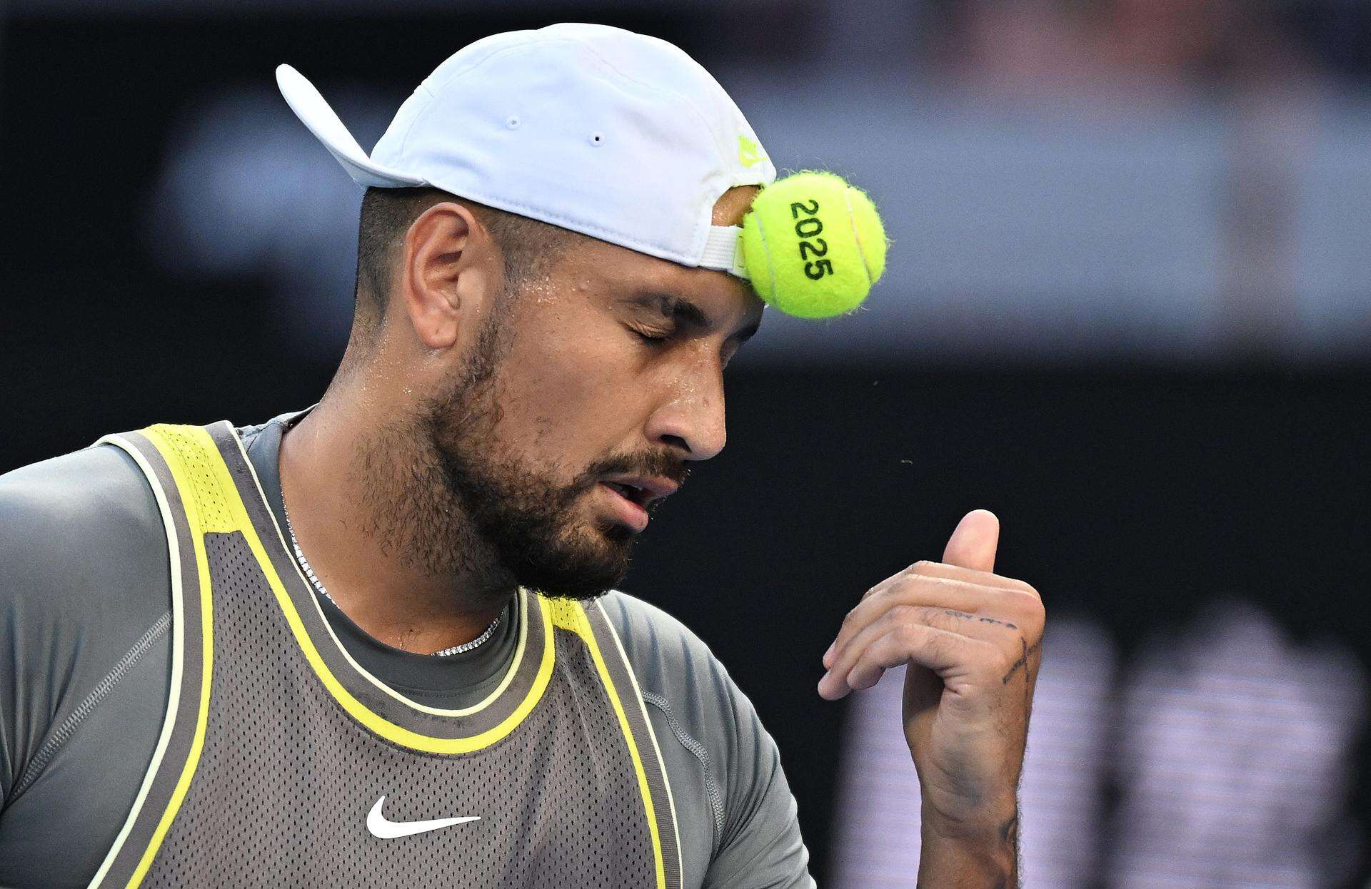Nick Kyrgios pierde en el Abierto de Australia y habla de un posible retiro