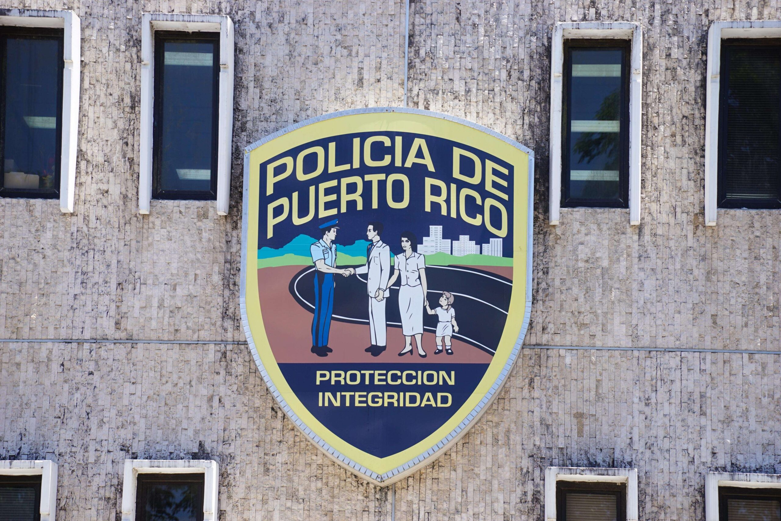 Conductor impacta a menor de 9 años en Lares