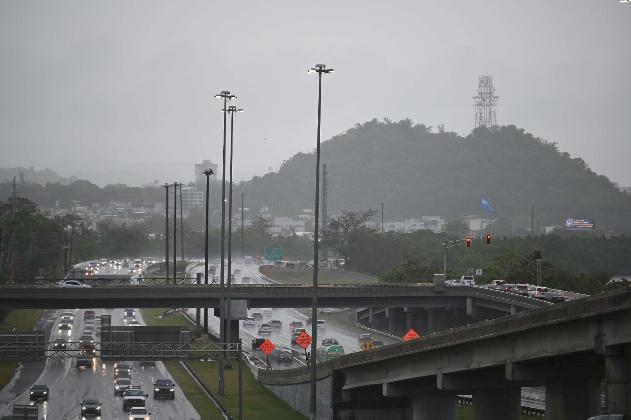 Aumento en la actividad de lluvias debido a la llegada de un frente frío