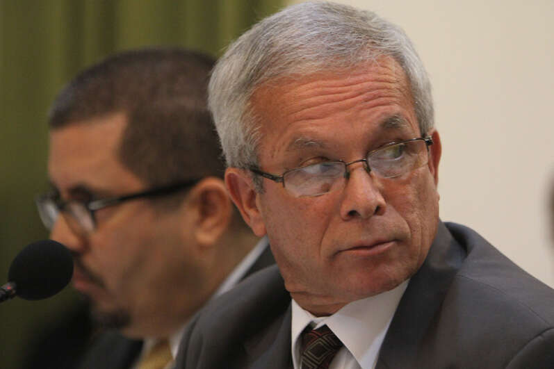 Universitarios denuncian el regreso de Miguel Muñoz a la presidencia de la UPR