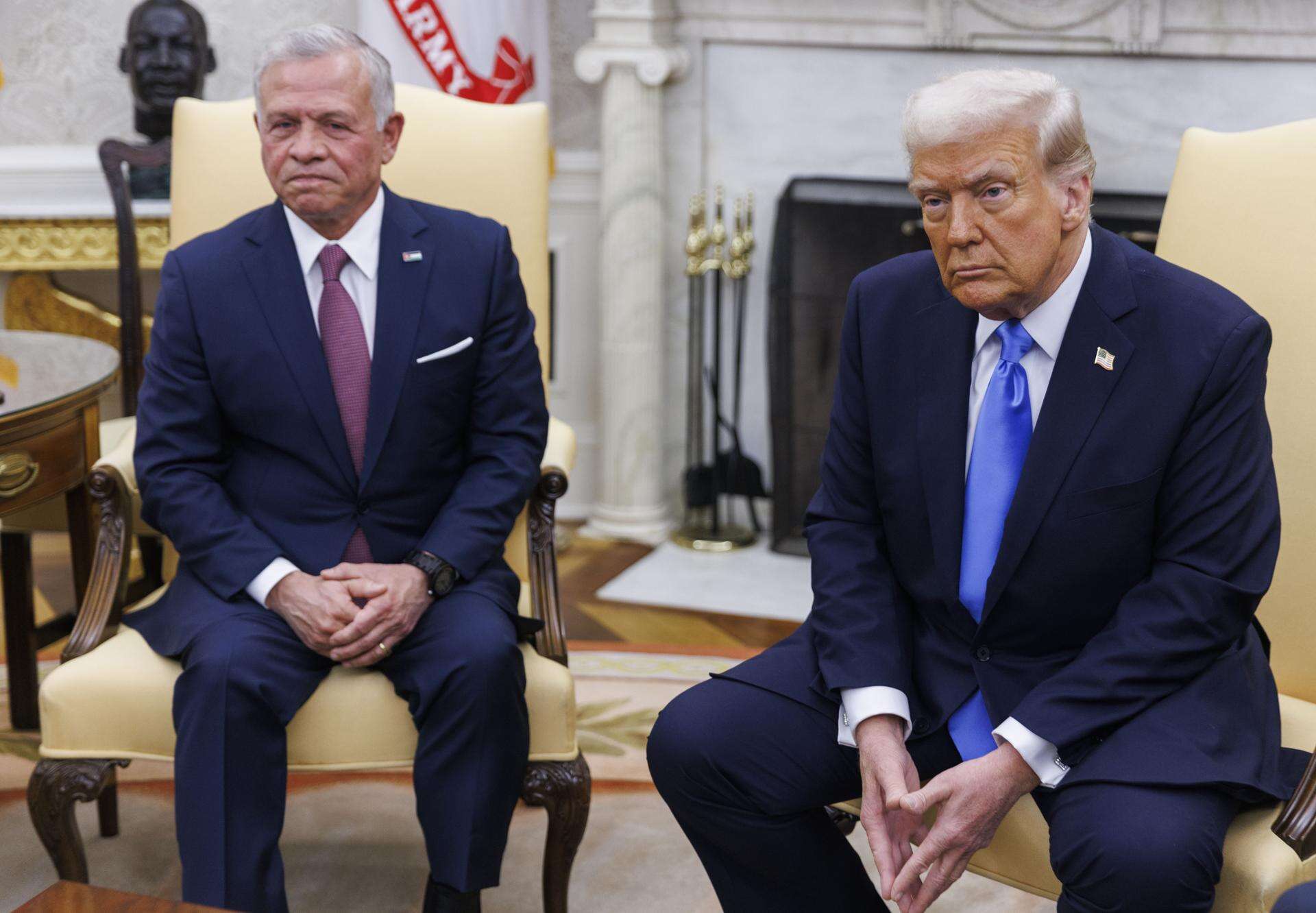 Rey Abdalá II intenta calmar a Trump anunciando que Jordania recibirá a 2,000 niños de Gaza