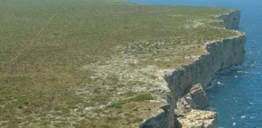 DRNA activa protocolo de búsqueda y rescate ante desaparición de cazador en Isla de Mona