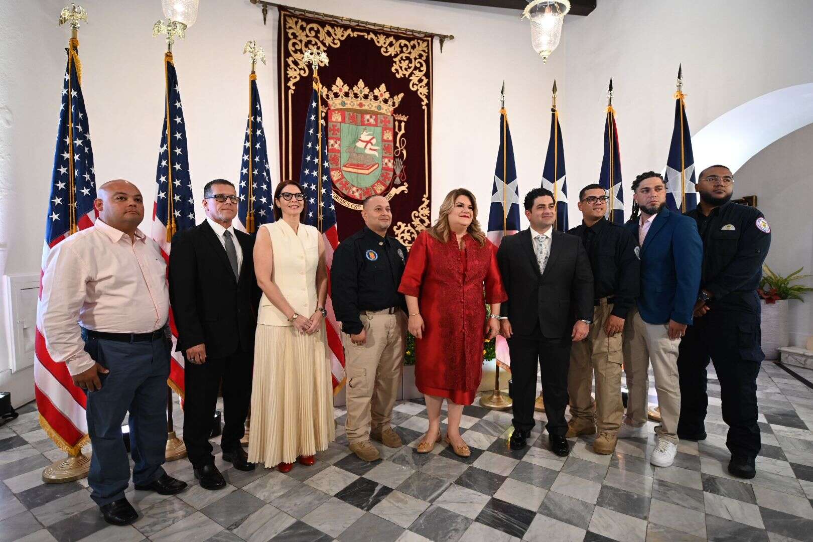 Jenniffer González realiza en La Fortaleza segundo saludo oficial