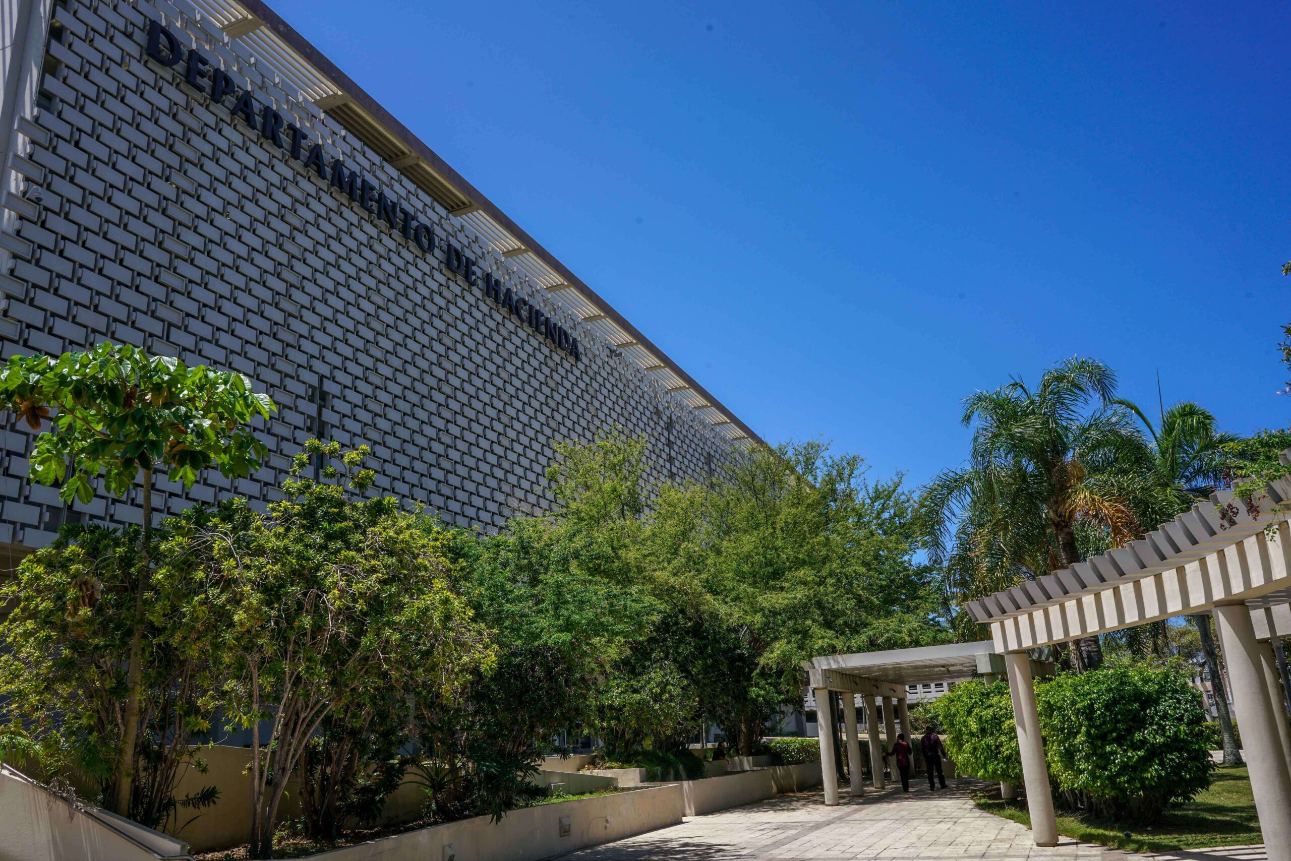 Gobierno asegura haber devuelto $489 millones en reintegros a contribuyentes