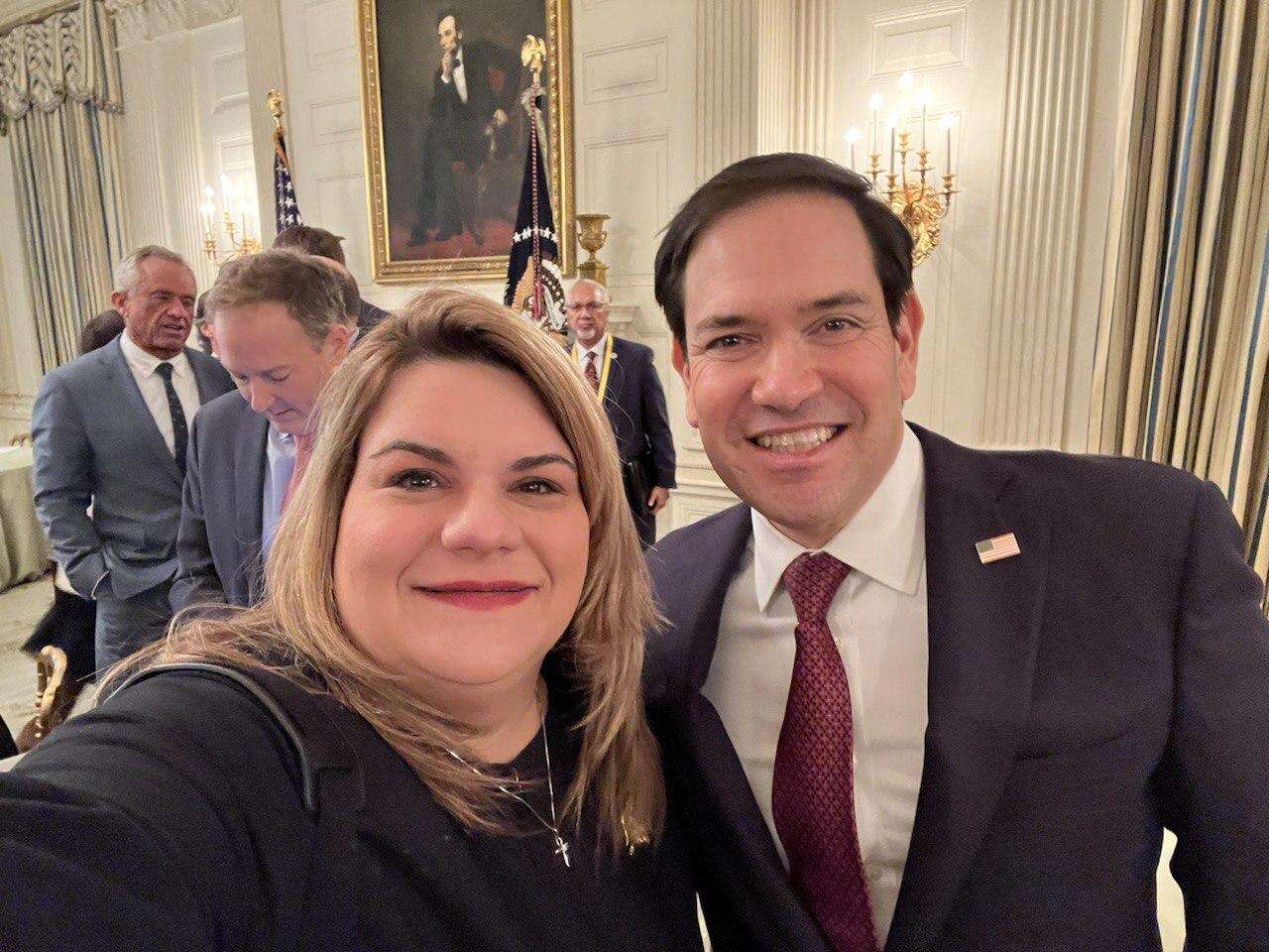 Gobernadora informa que gestiona fondos para energía en Washington DC