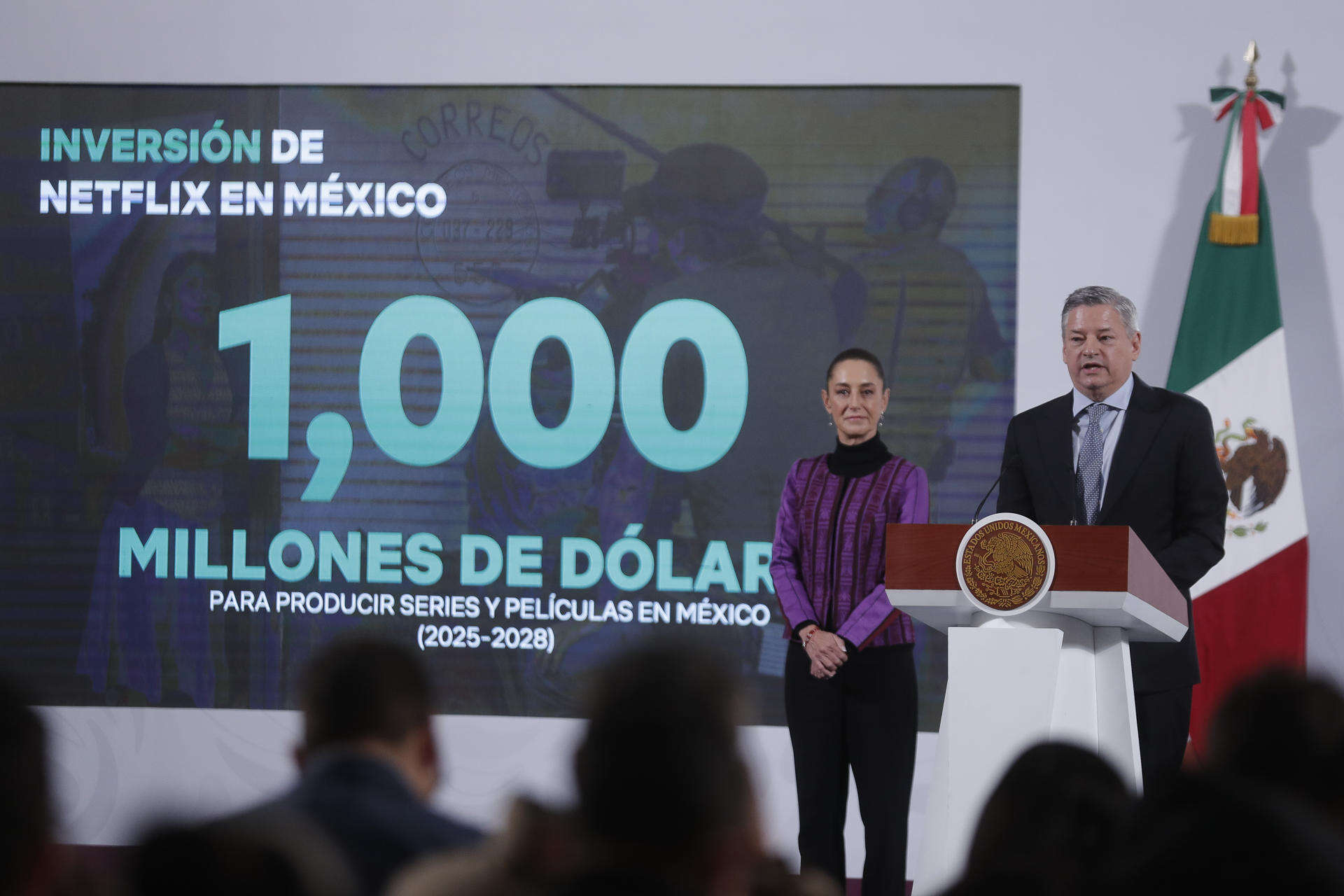 Netflix invertirá mil millones de dólares en México