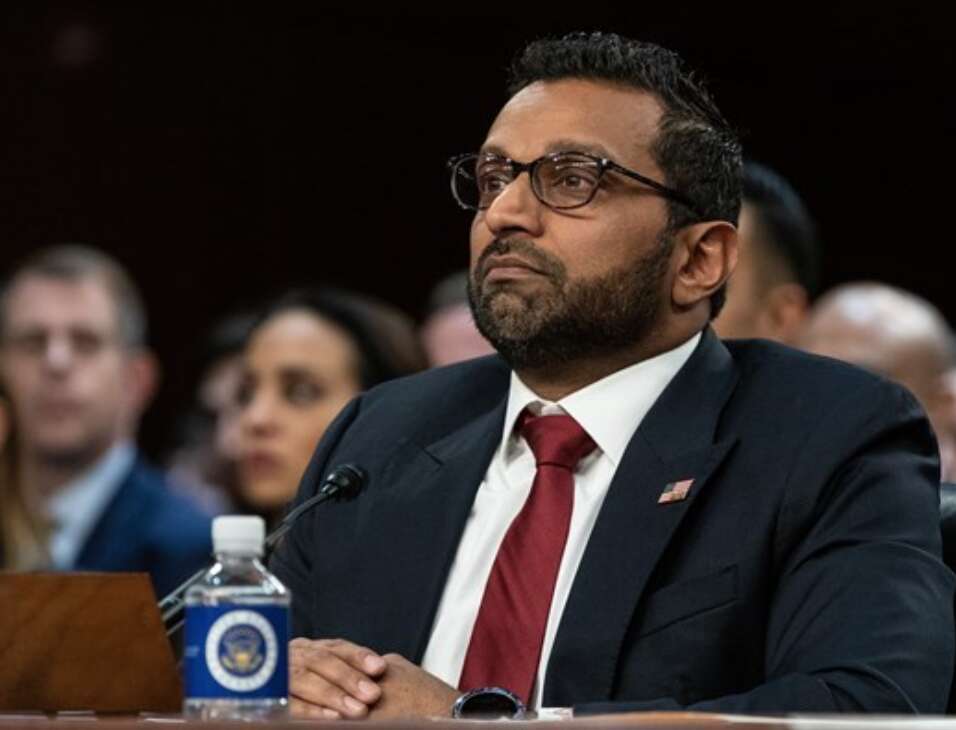 Senado de EU confirma a Kash Patel como director del FBI