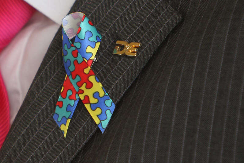 Personas con autismo o síndrome de Down podrán insertarse en la fuerza laboral