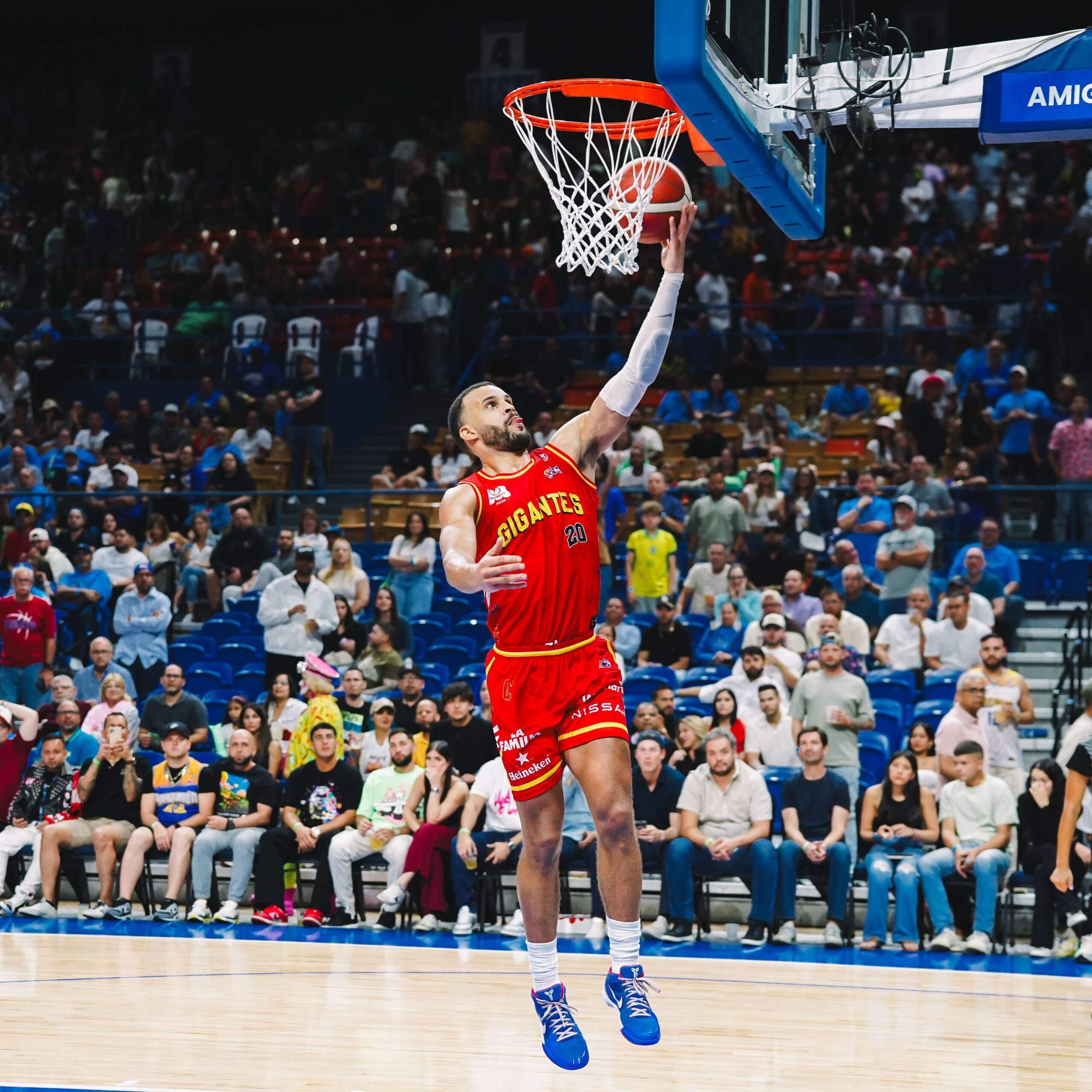 Vaqueros pierden su invicto y Santurce gana en su casa