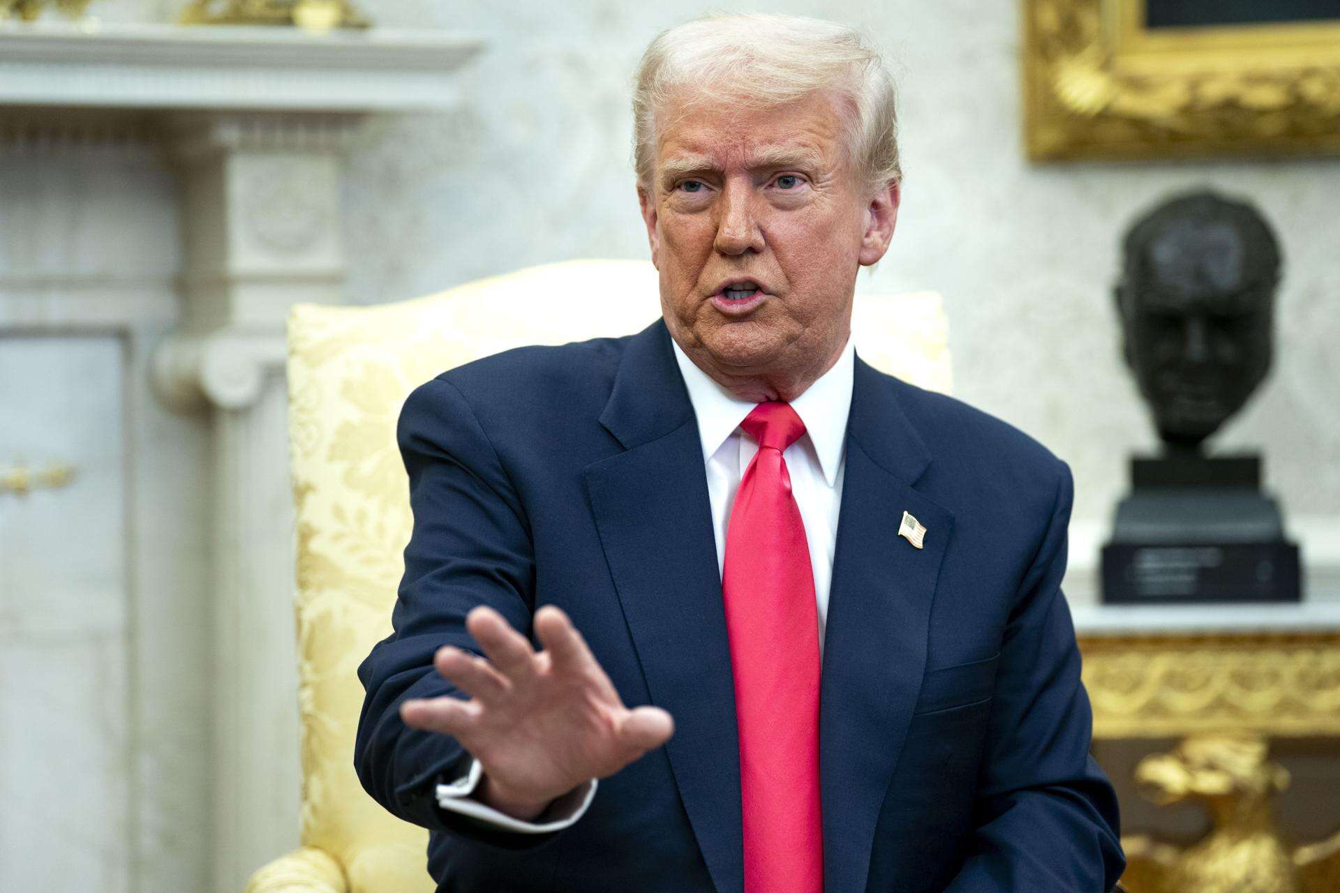 Trump y Putin acuerdan iniciar un alto el fuego con Ucrania