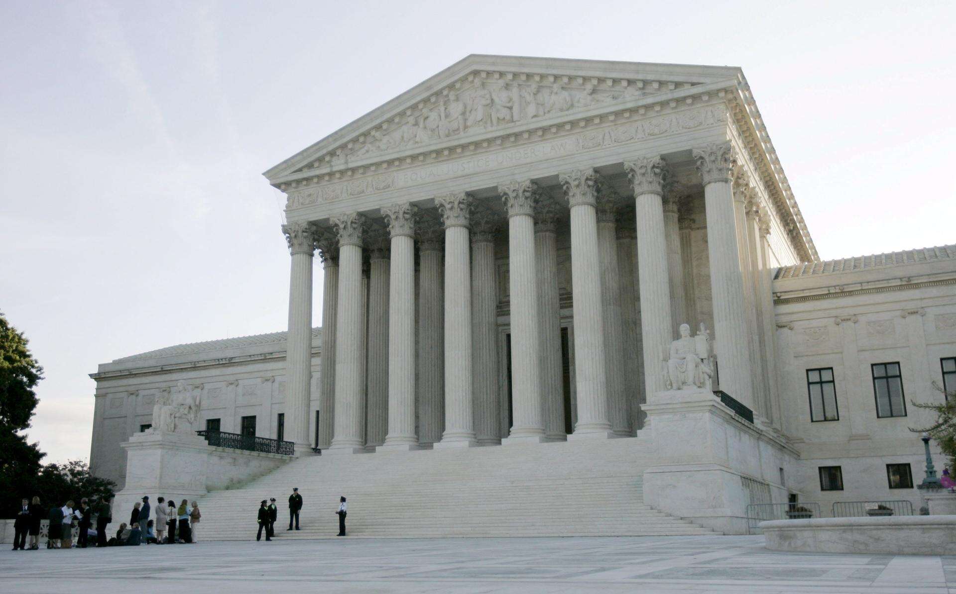 El Gobierno de Trump pide al Supremo que aborde la ciudadanía por nacimiento en EU