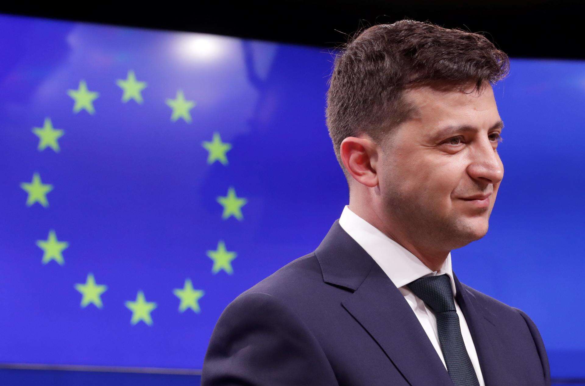 Ucrania apuesta por la diplomacia mientras continúan los ataques rusos en su contra