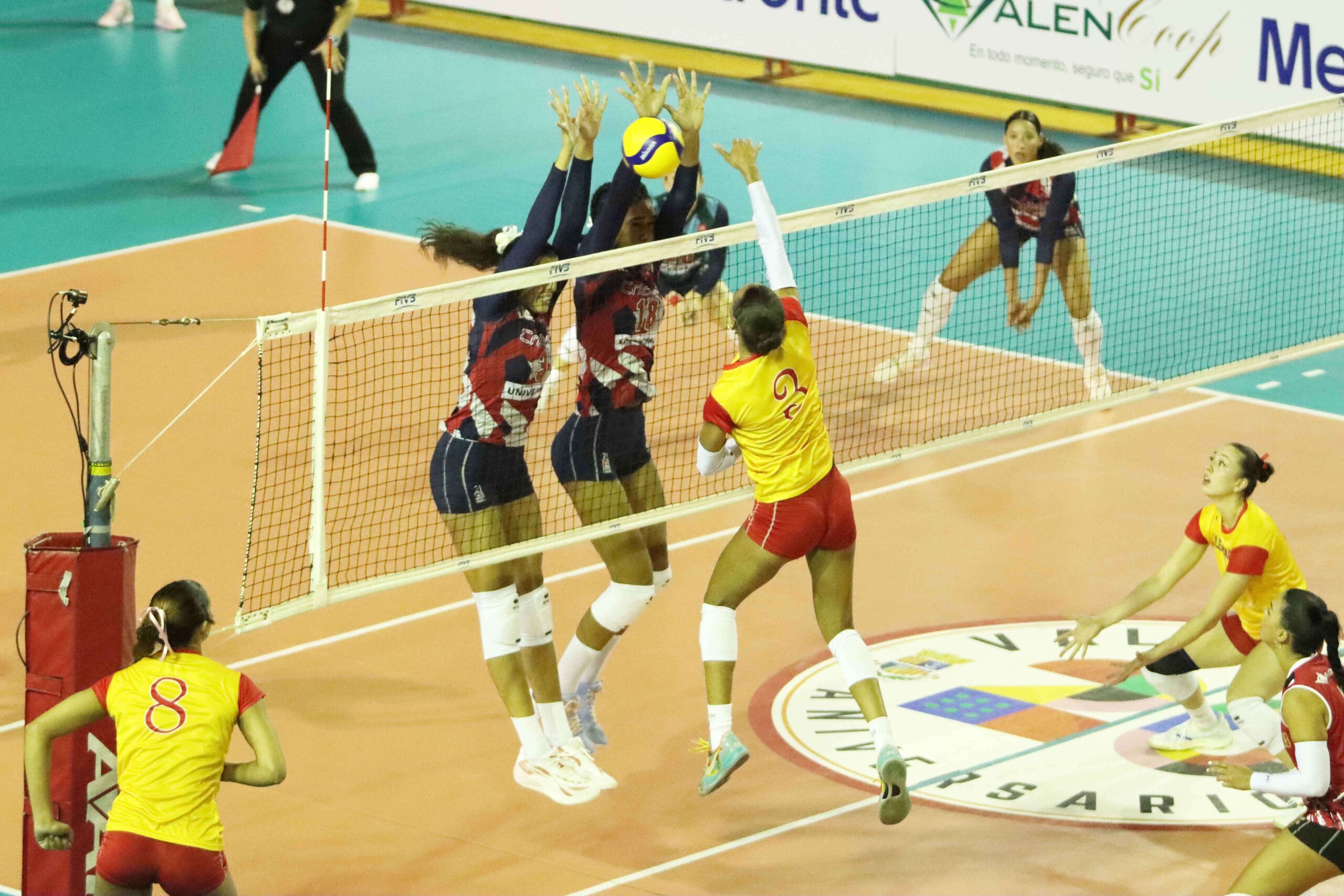 Criollas y Cangrejeras suman triunfos