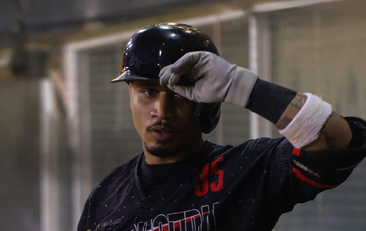 Remontan y siguen en carrera los Industriales