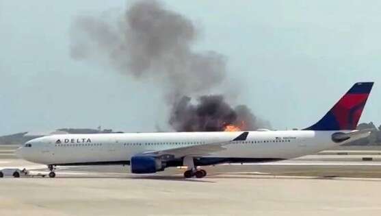 Se incendia motor de un avión de Delta Air Lines antes de despegar en Orlando