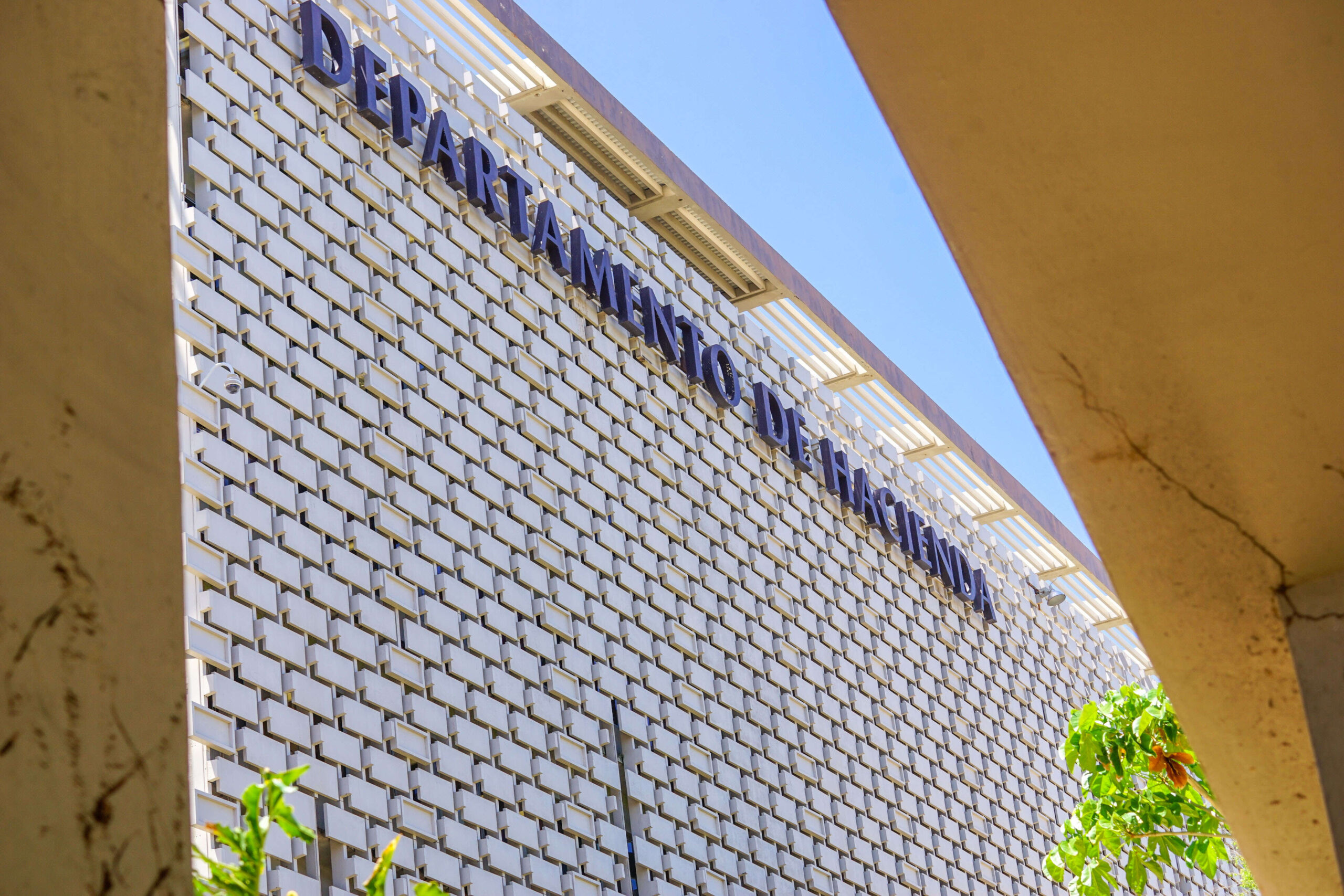 Hacienda extiende fecha para radicar planilla del IVU correspondiente a marzo