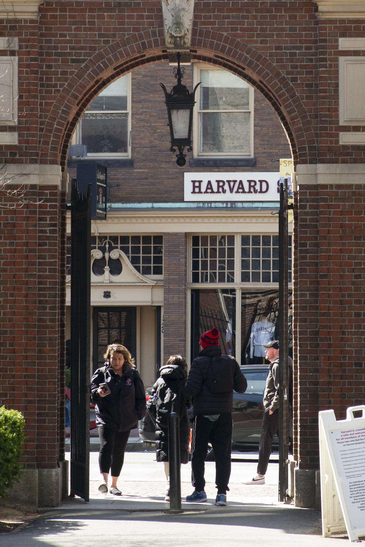 Estados Unidos cancela otra subvención a Harvard