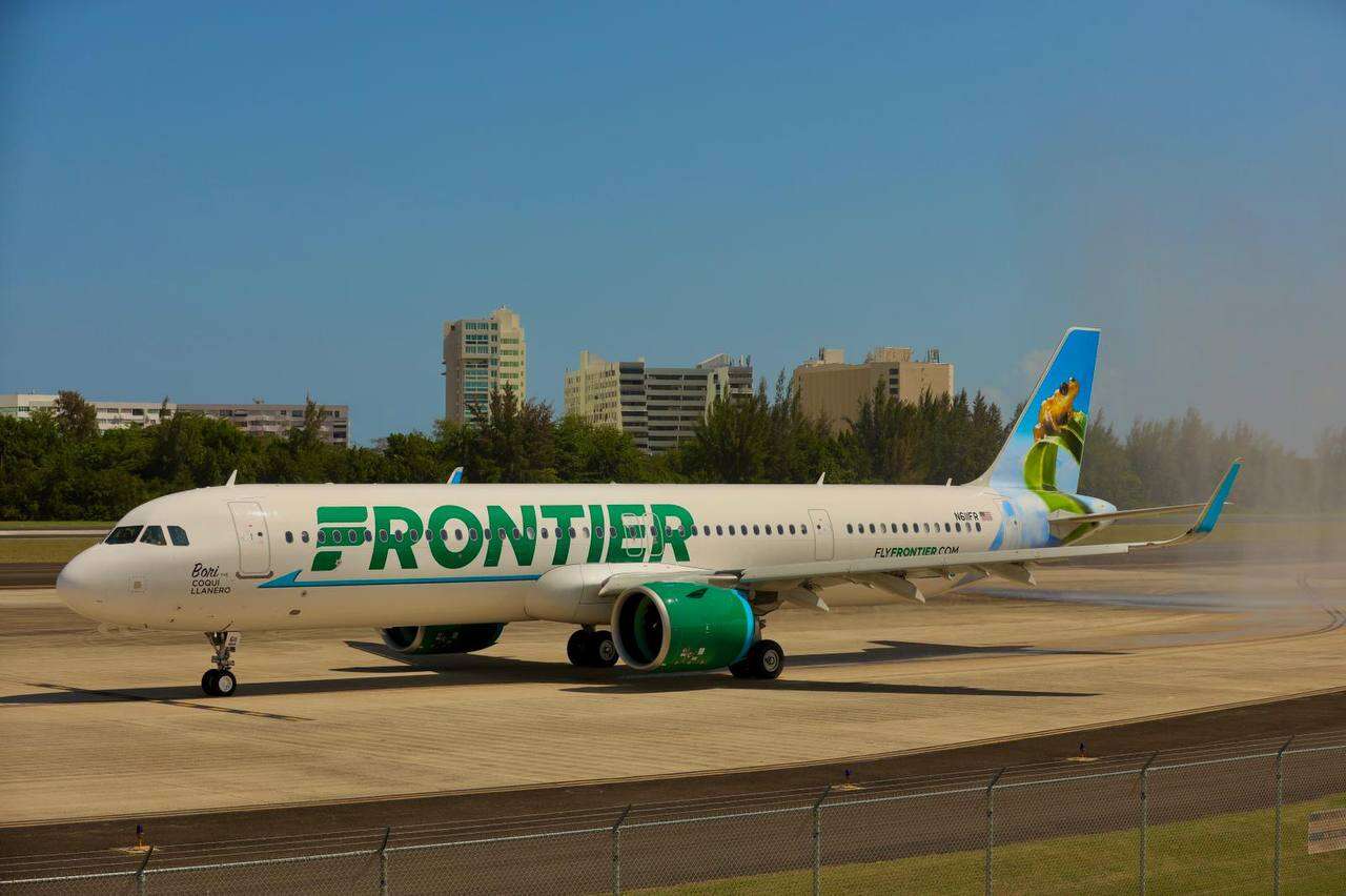 Pasajera de Frontier relata lo que ocurrió en el vuelo a San Juan
