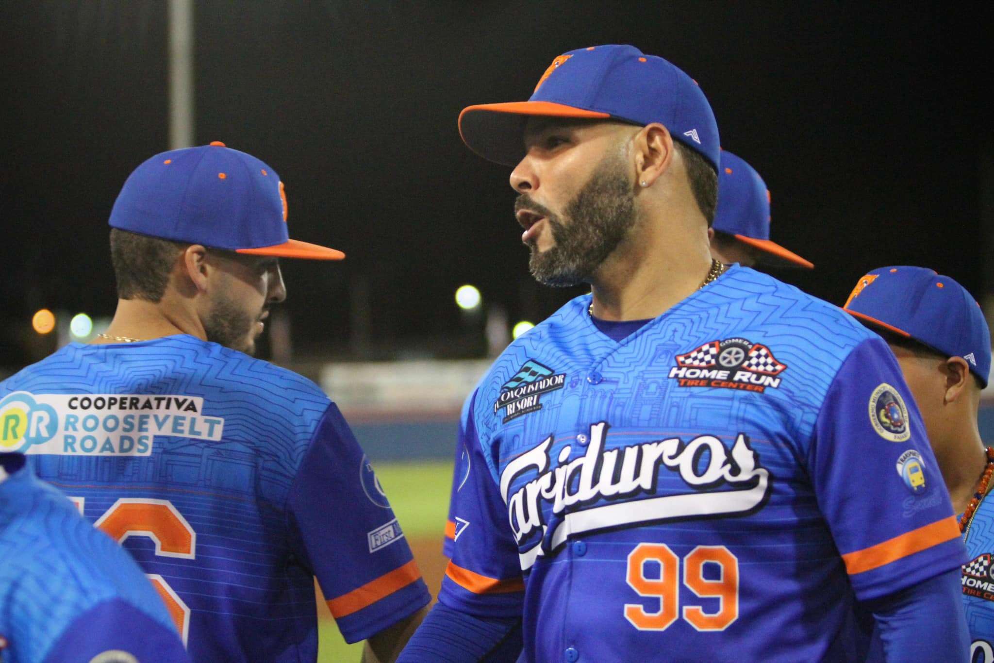 El veterano lanzador de los Cariduros de Fajardo, Jean Félix Ortega, alcanzó la victoria número 86 d