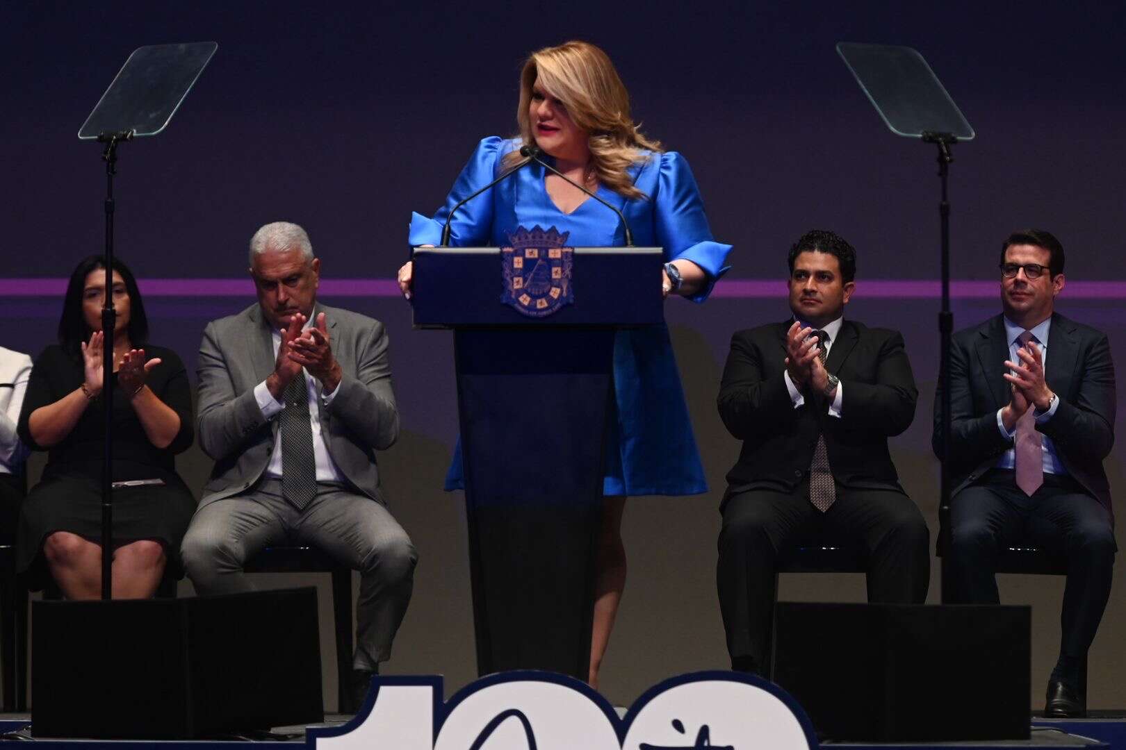 Gobernadora defiende su gestión en su discurso de los primeros 100 días de gobierno