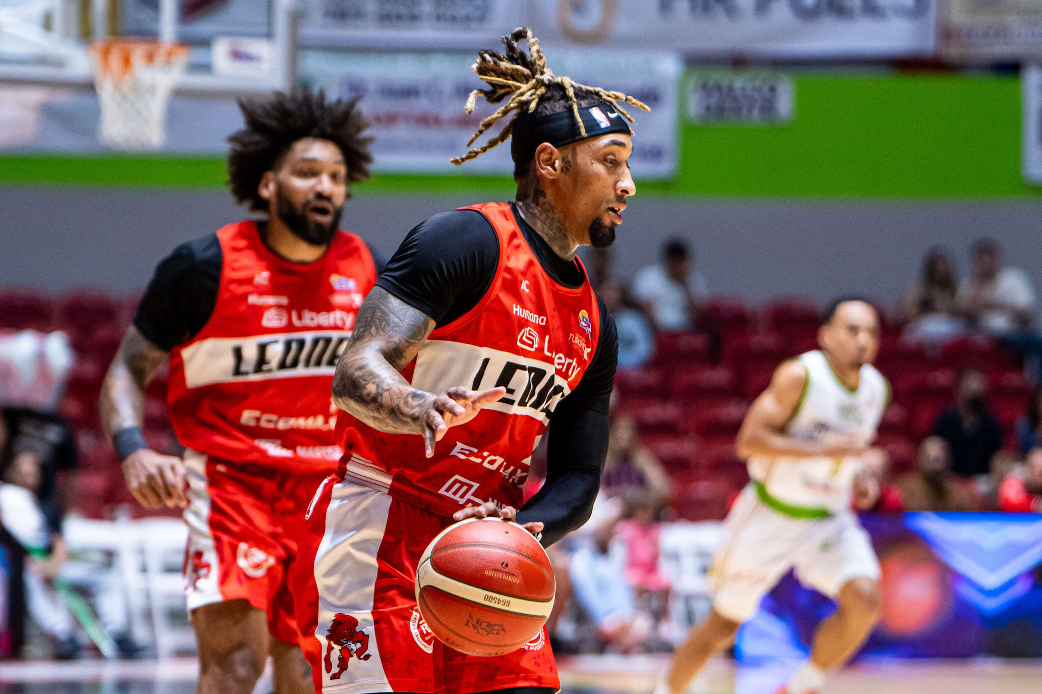 Victorias para Criollos, Mets y Leones en el BSN