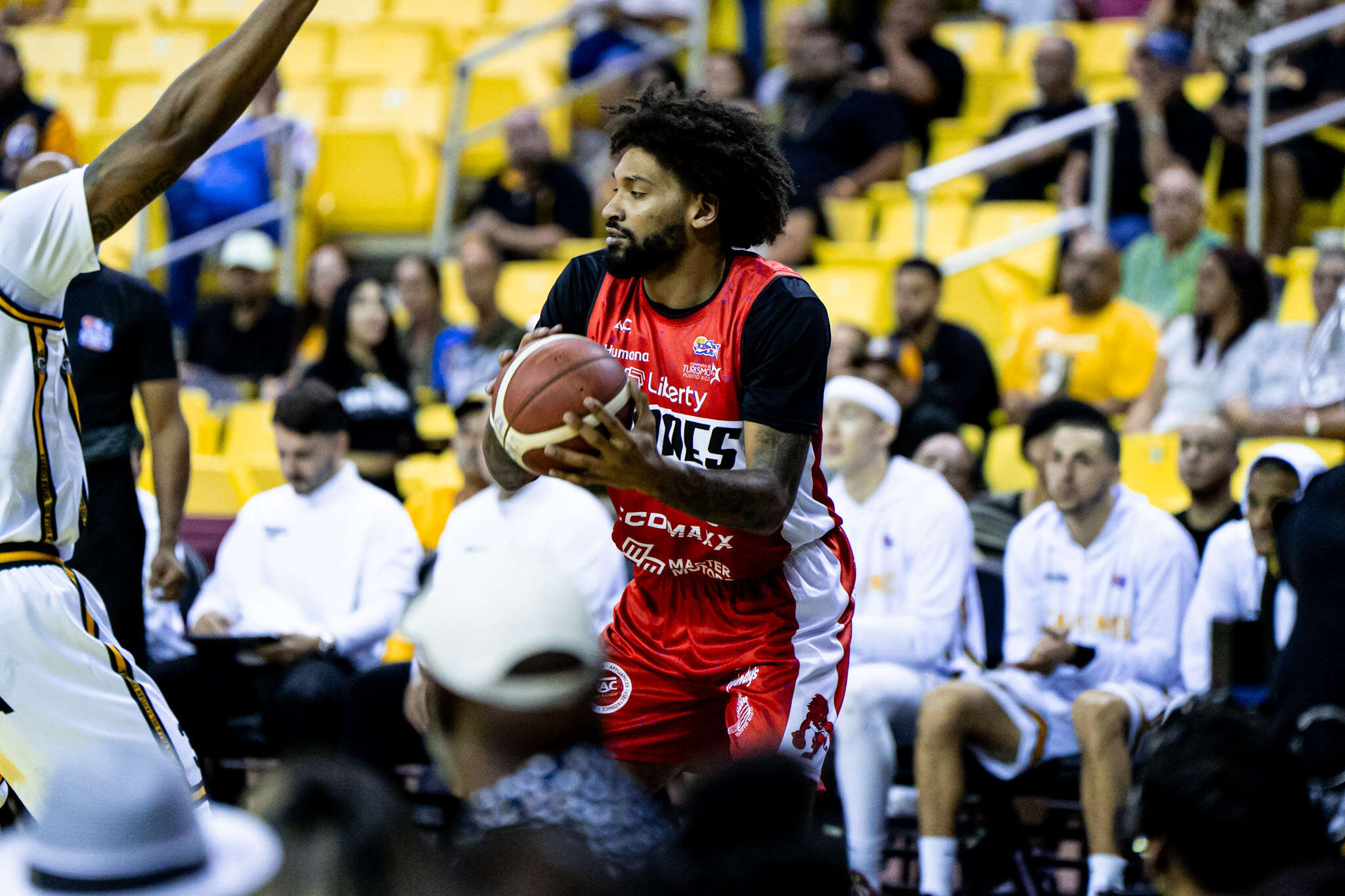 Santeros logran su primer triunfo en el BSN