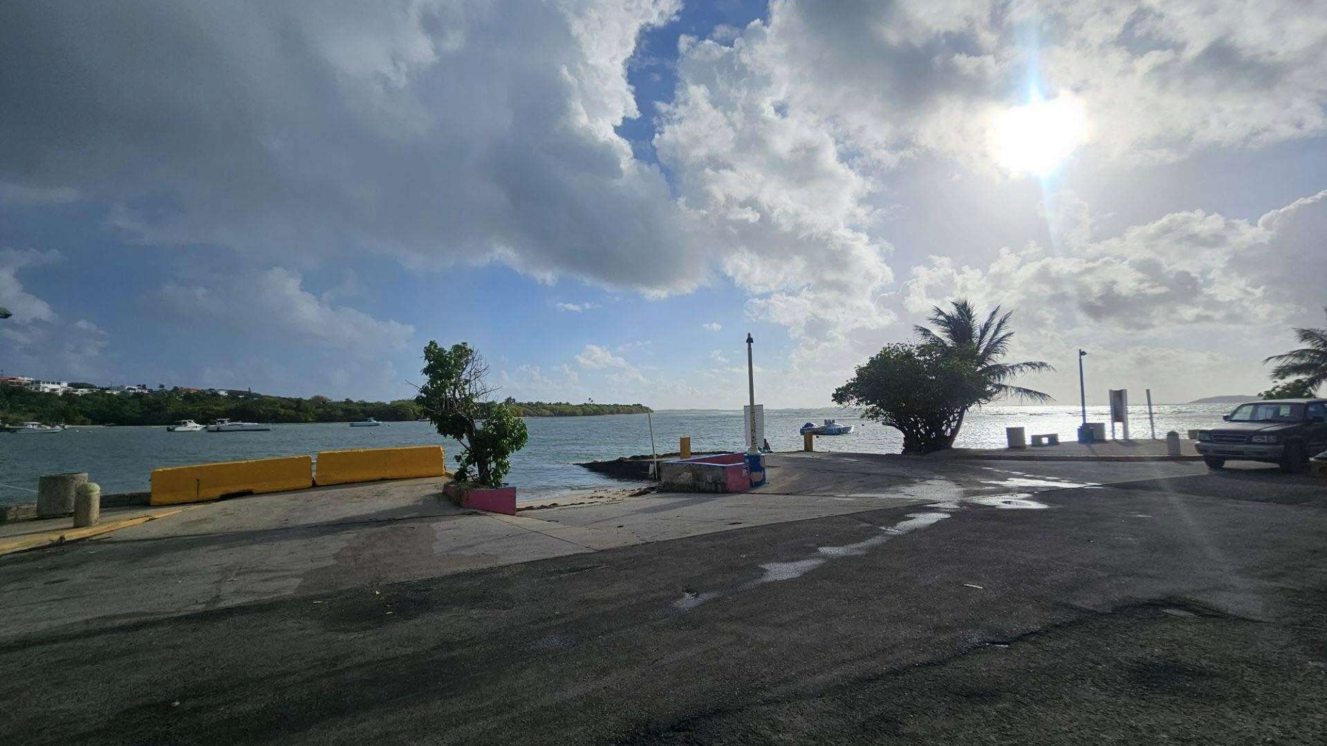 Fajardo detalla proyecto de mejoras a rampas en Las Croabas