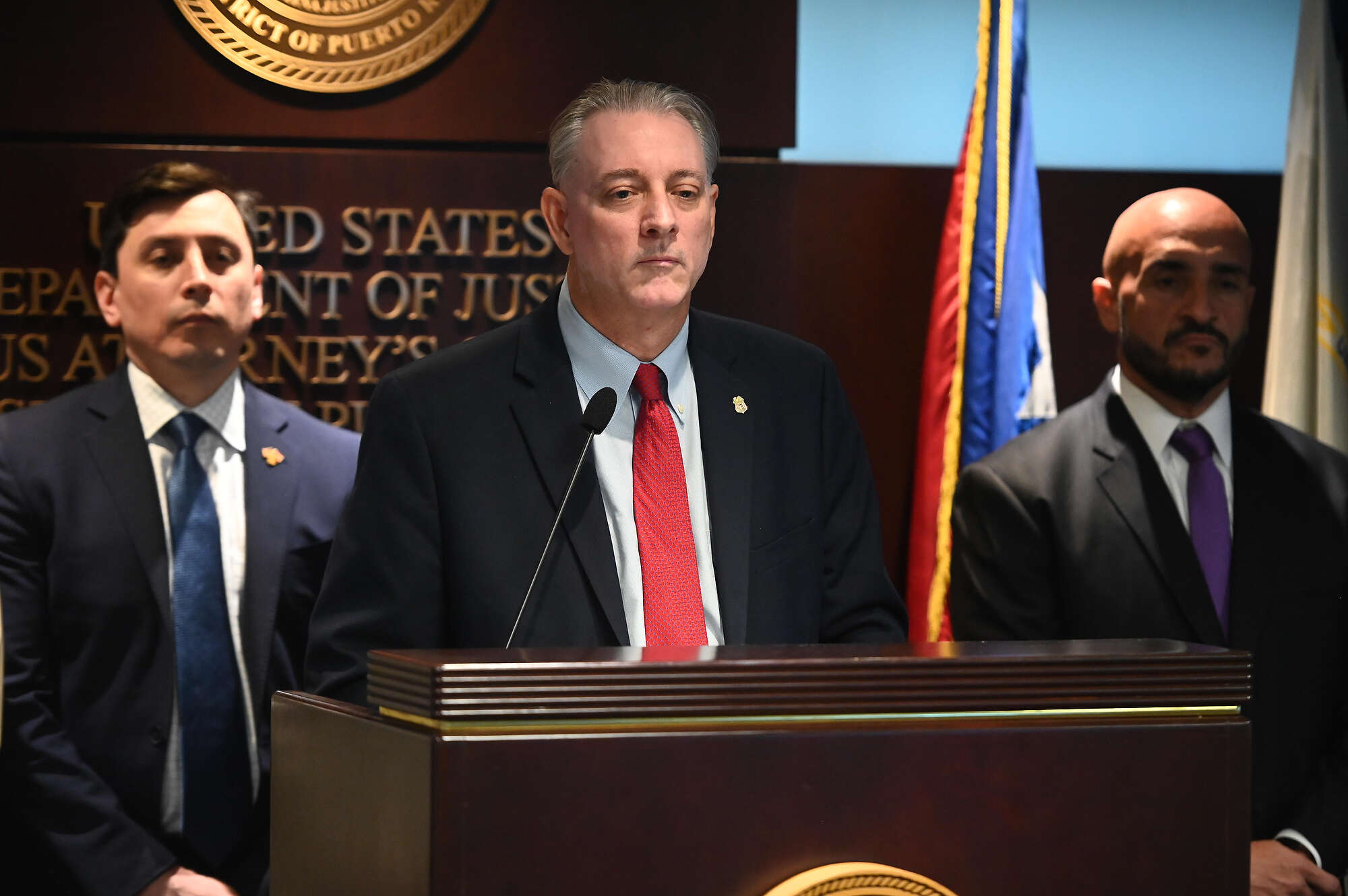 Muldrow detalla su caso contra los hermanos Navarro Suárez