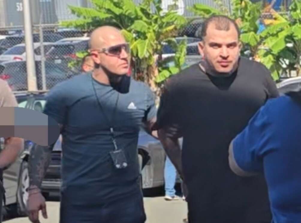 Policía identifica a prófugo de asesinato en restaurante oriental en Vega Baja