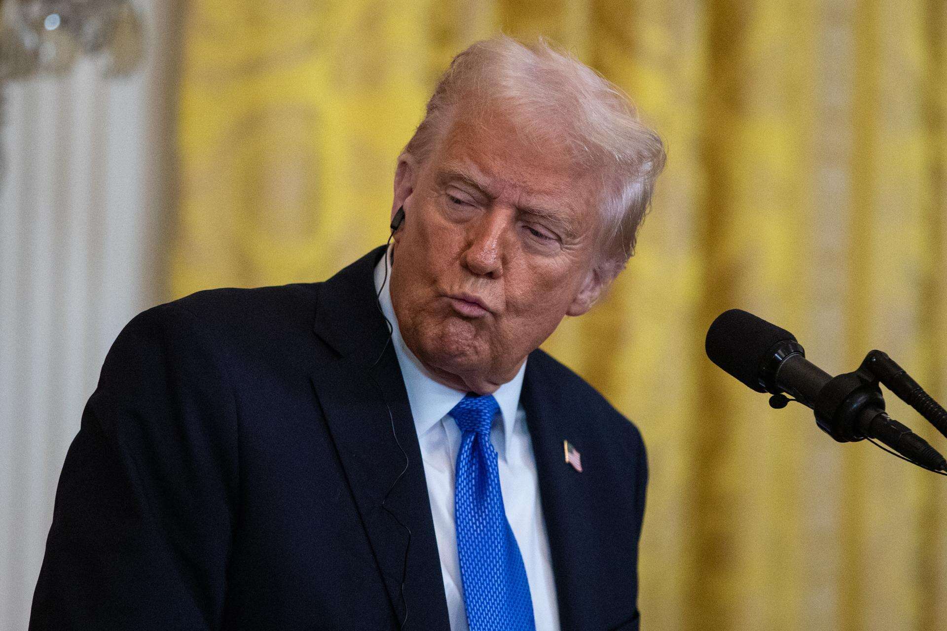 Demócratas aseguran «no es el día de la liberación» sino «el de la recesión» de EU