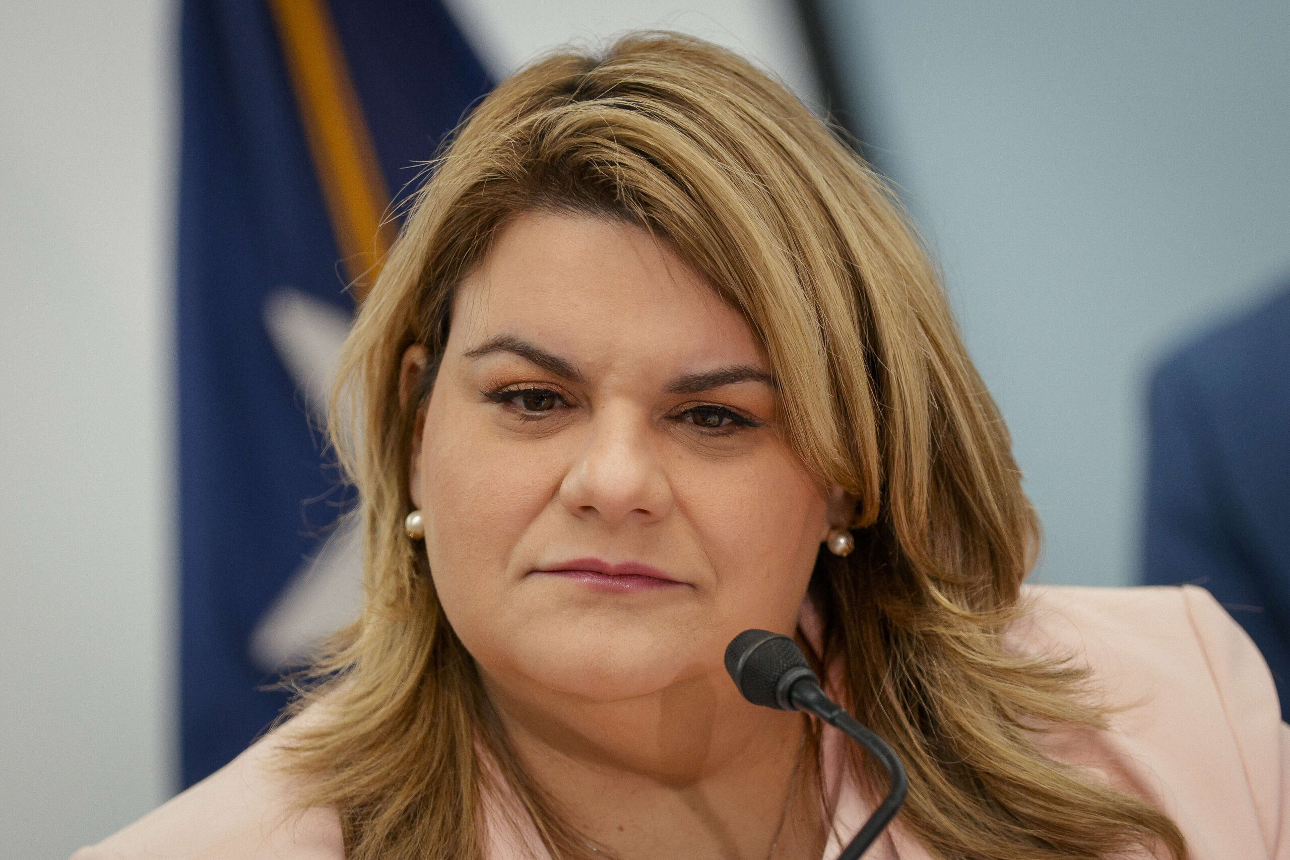Jenniffer González apoya medida que prohíbe baños inclusivos en el gobierno