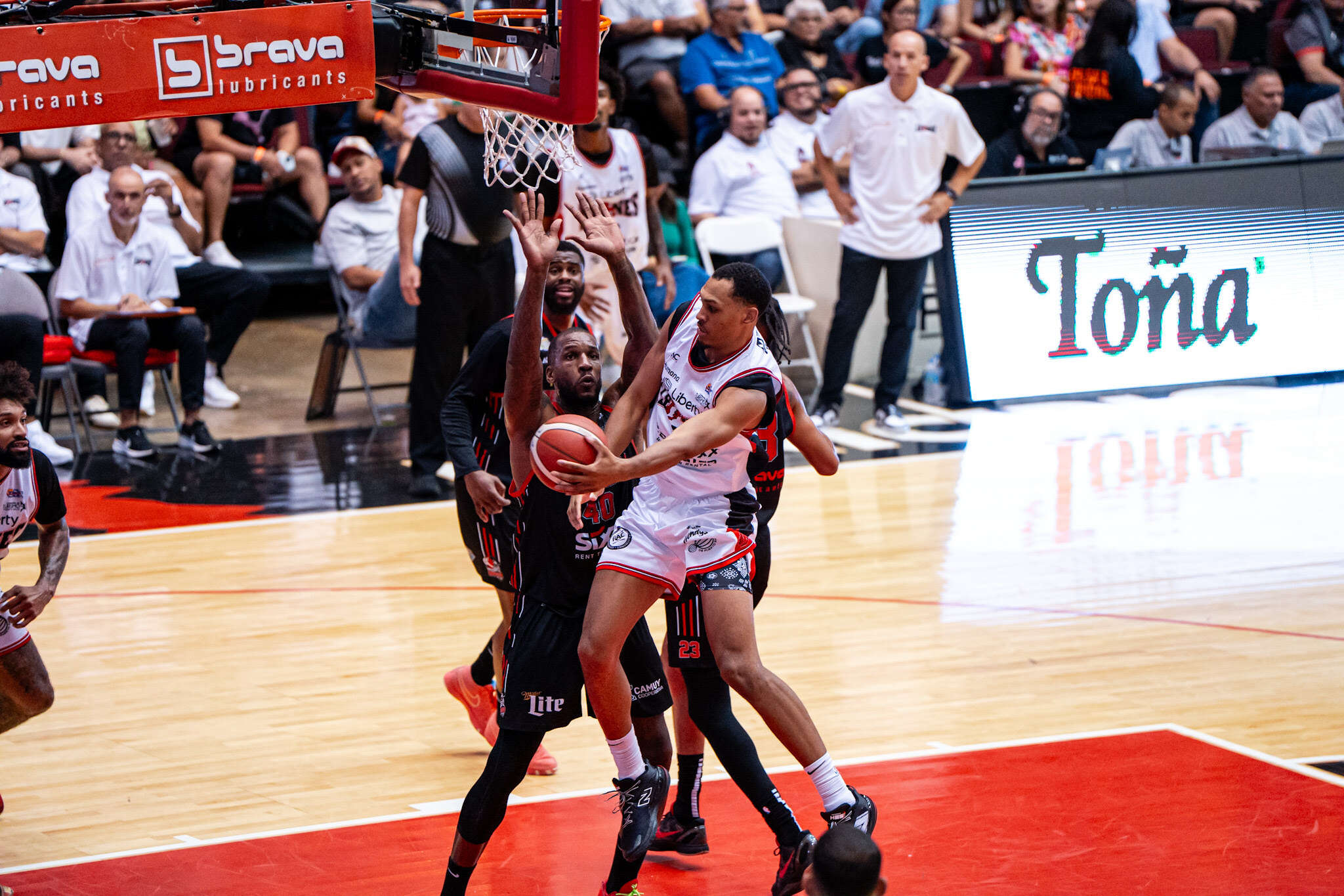 Piratas recuperan ruta ganadora y Mets salen de mala racha