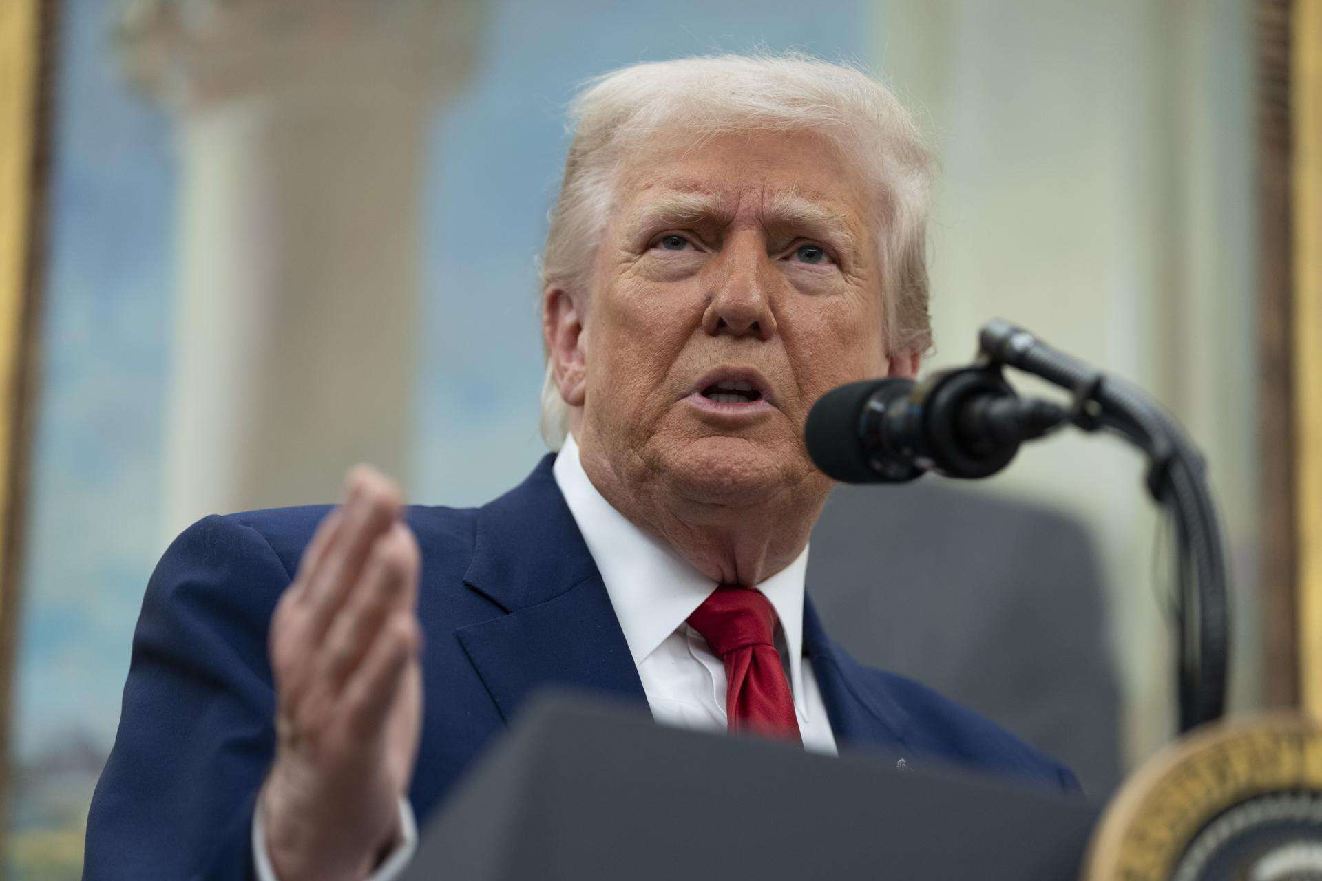 Trump cree que Harvard debería limitar su cuota de estudiantes extranjeros al 15%