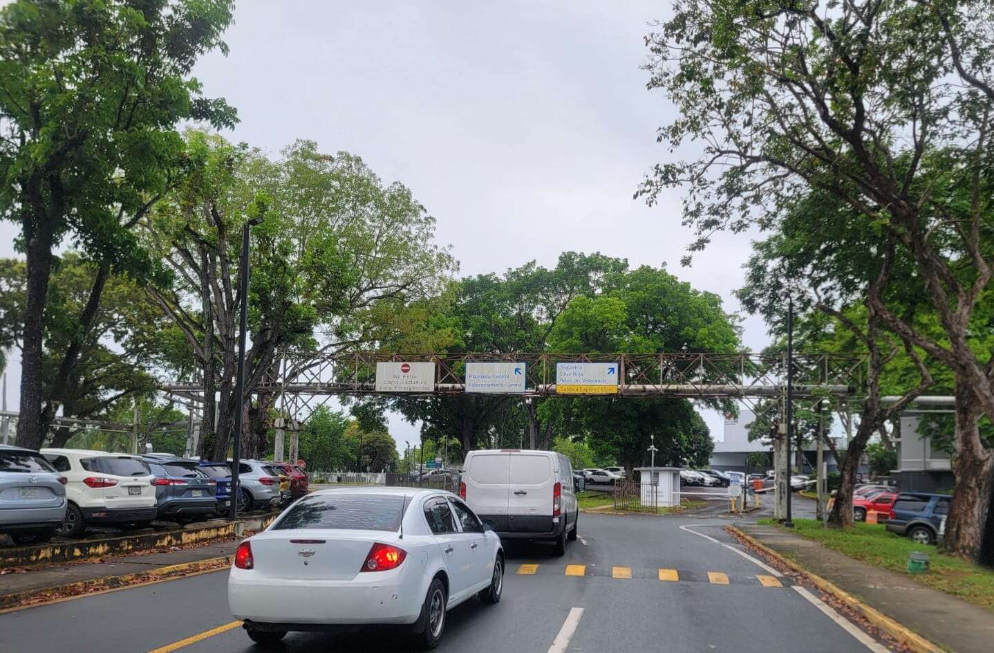 Habrá desvíos en rutas de acceso al Centro Médico este domingo