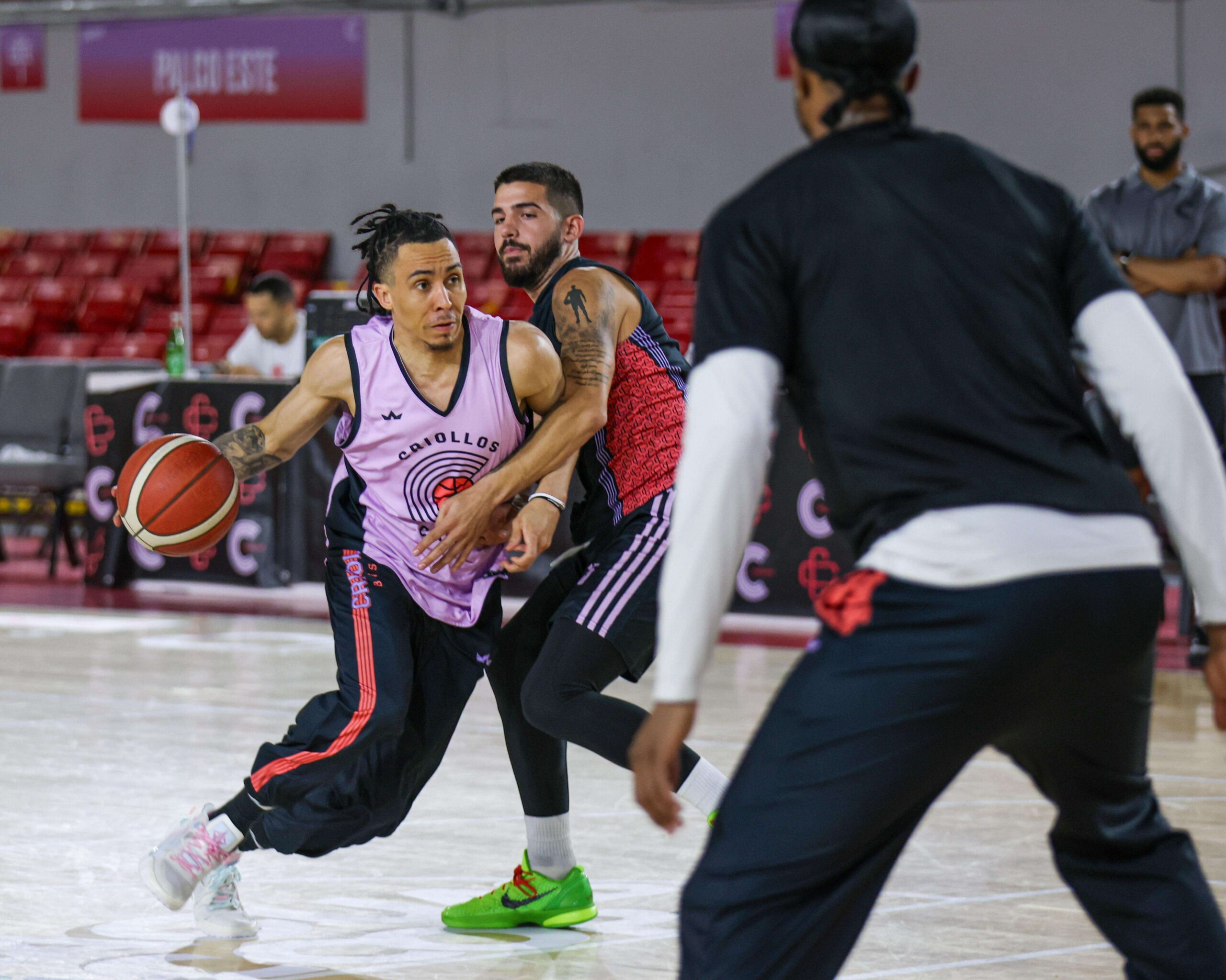 Travis Trice por fin vestirá el uniforme de los Criollos