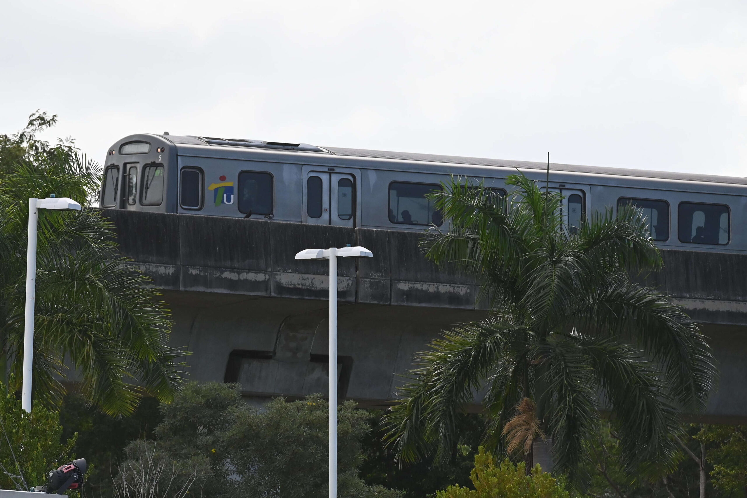 Se espera que mañana reinicie parcialmente la operación del Tren Urbano