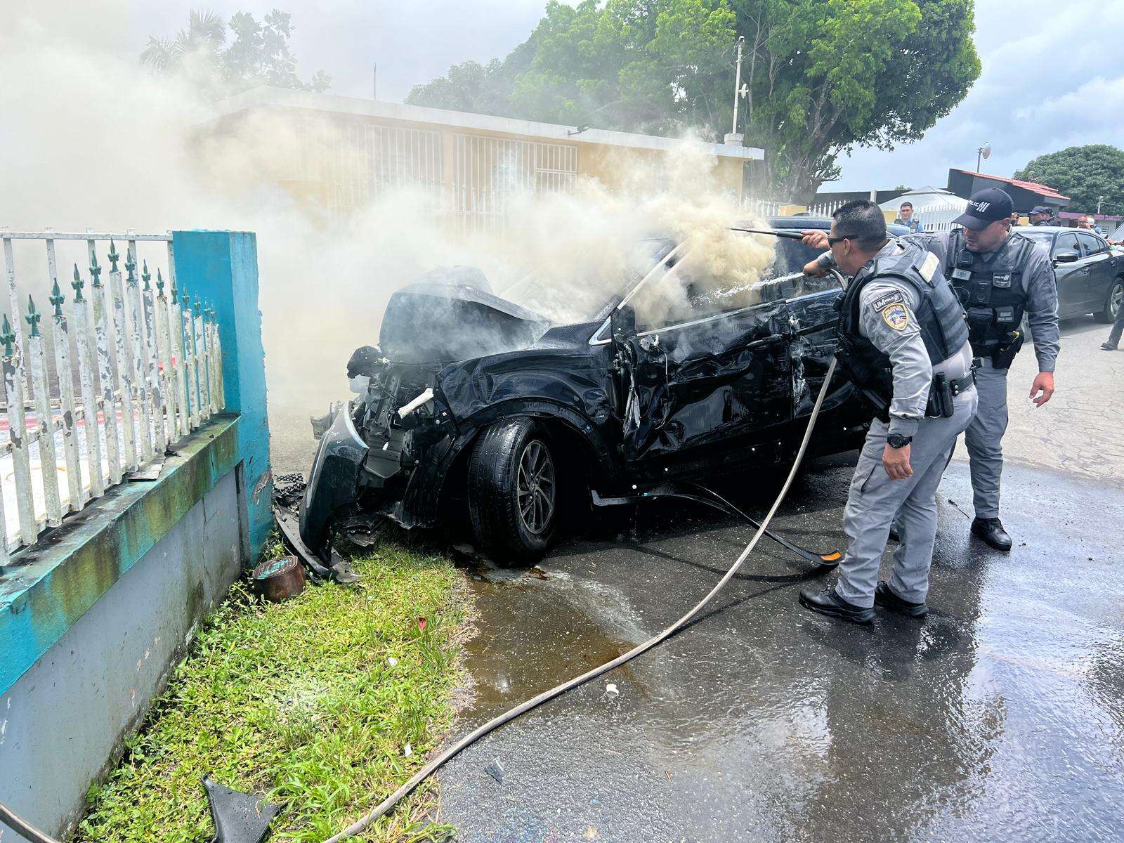 Persecución termina con arresto de una pareja en San Lorenzo