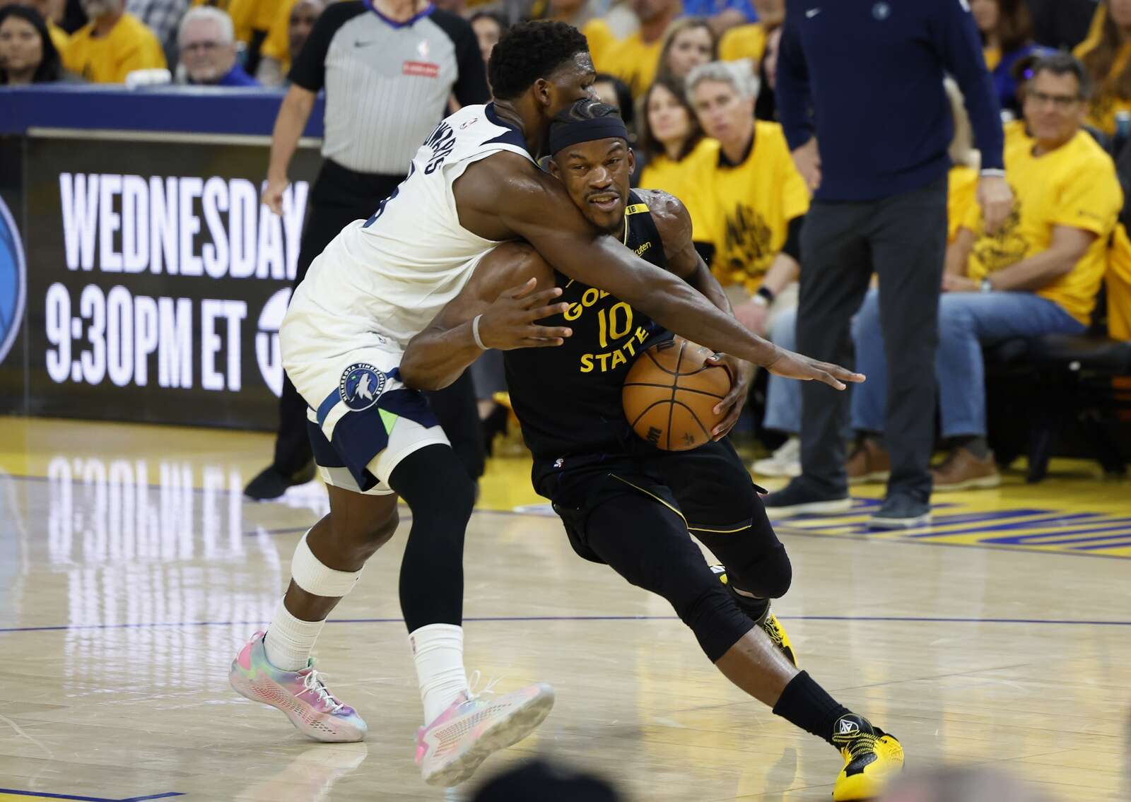 Los Wolves vuelven a capitalizar la ausencia de Steph Curry